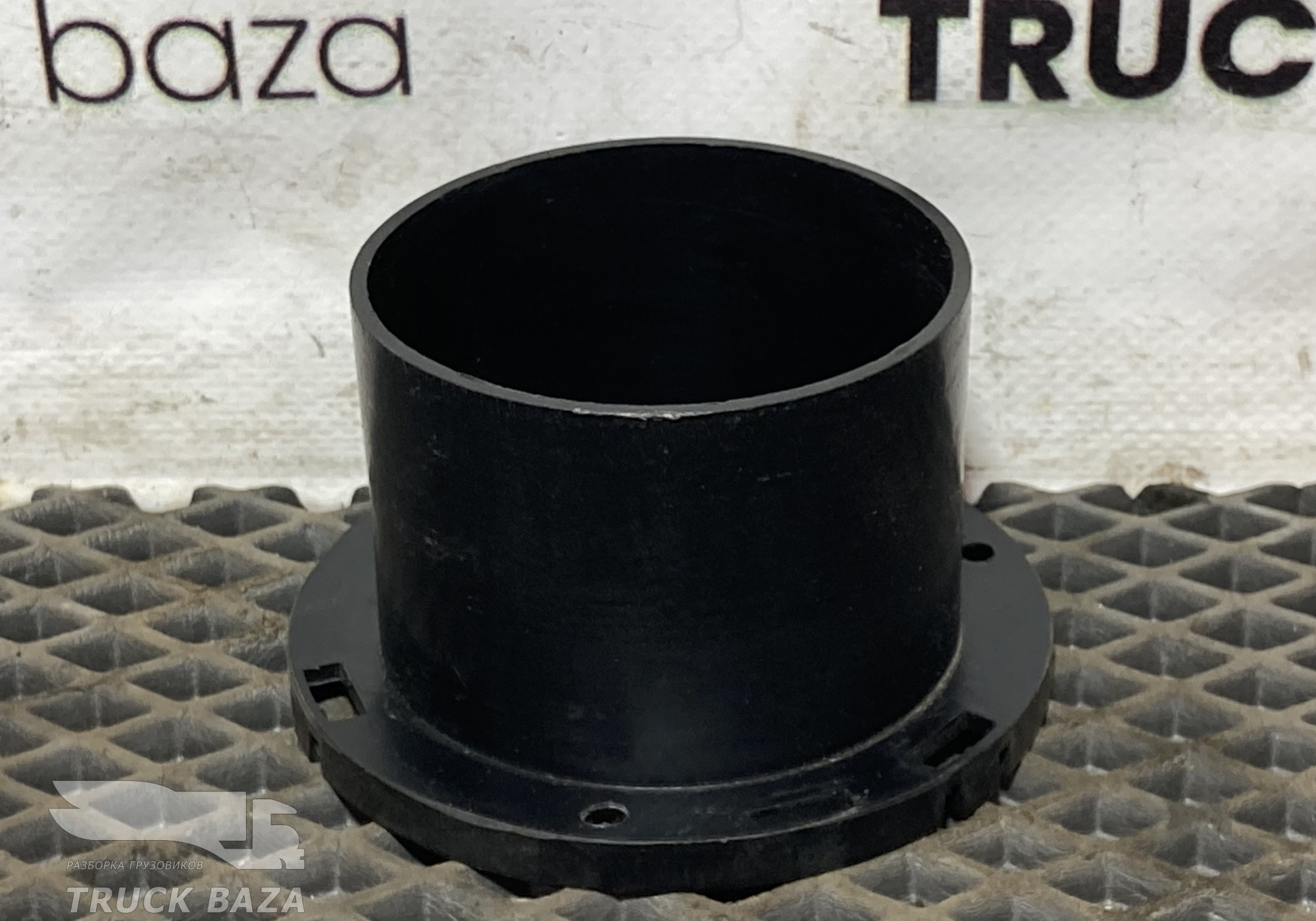 AZ16D484000033 Кронштейн дефлектора для Sinotruk Sitrak C7H