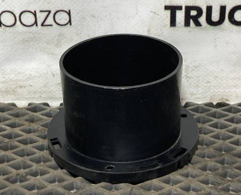 AZ16D484000033 Кронштейн дефлектора для Sinotruk Sitrak C7H