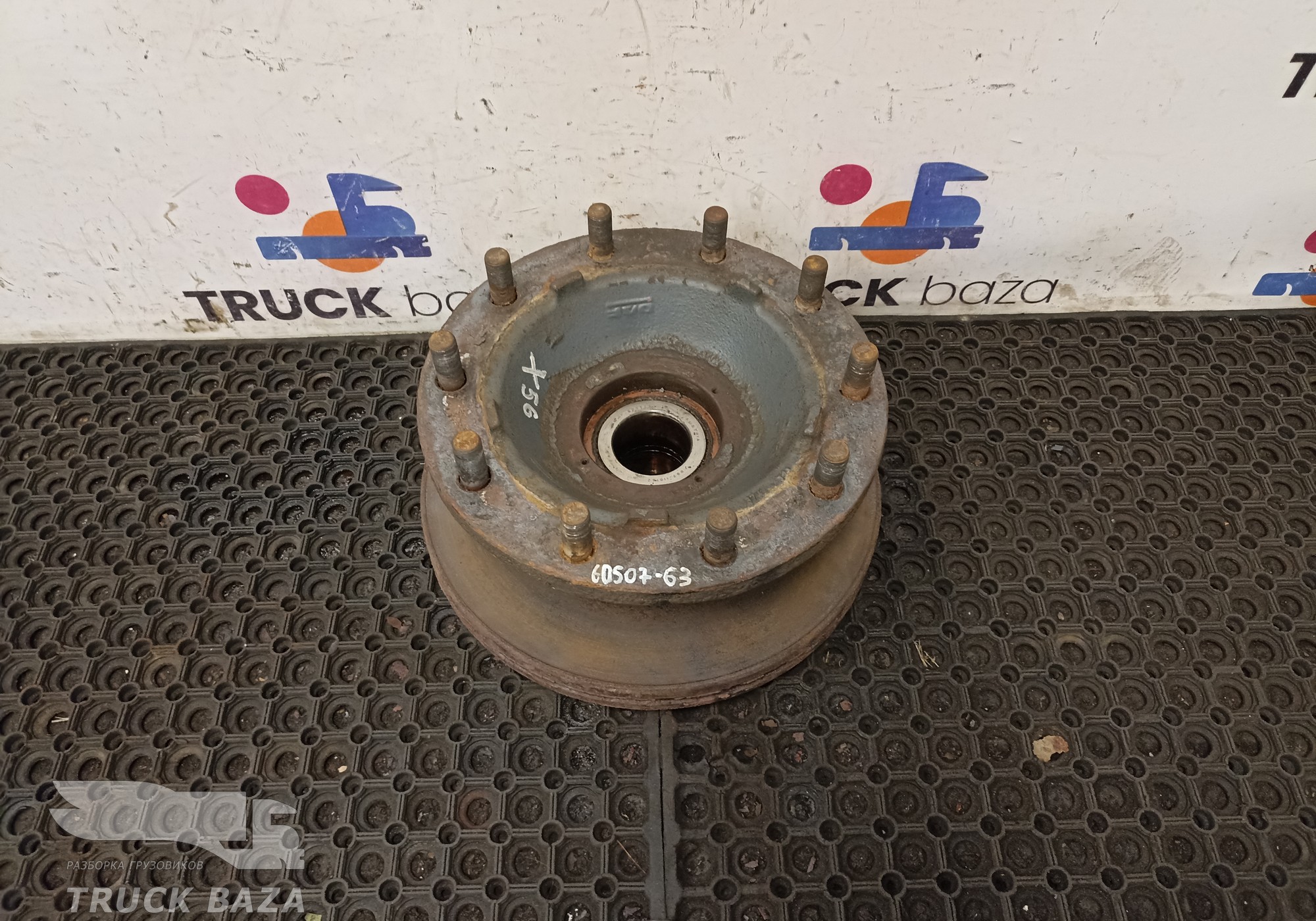 1818004 Ступица передняя для Daf XF106