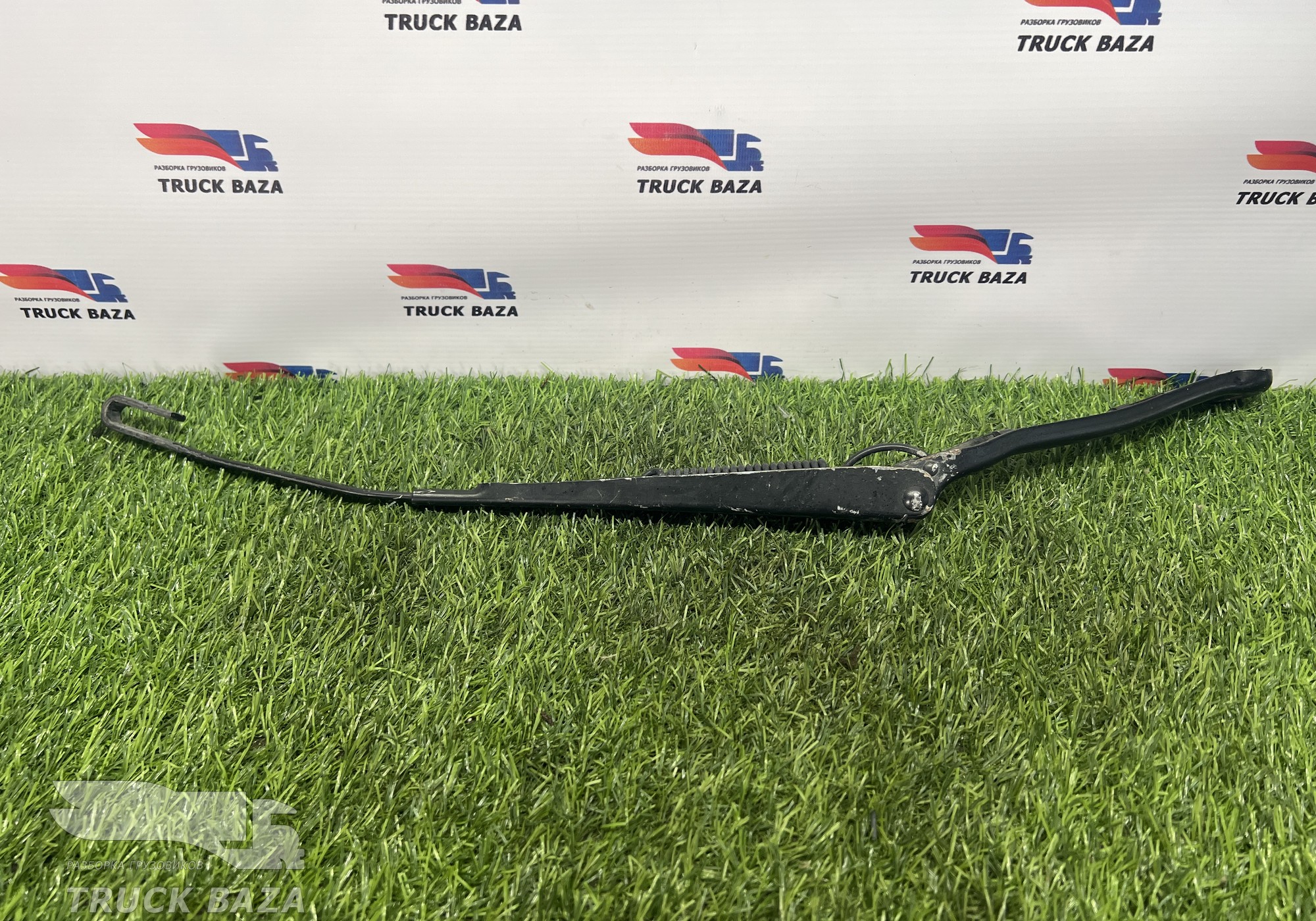 1864620 Поводок стеклоочистителя