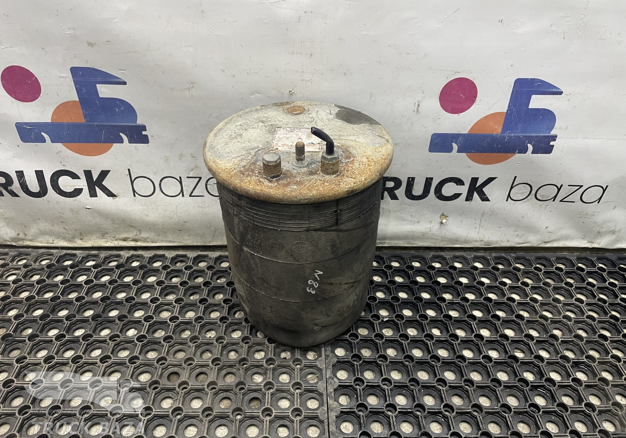 81436010151 Подушка пневматическая задняя