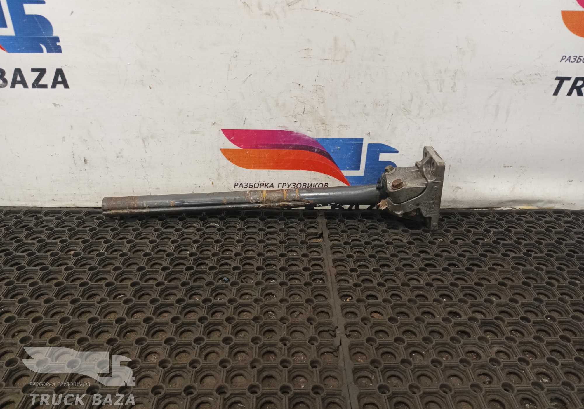 7422192007 Кронштейн крыла заднего для Renault Magnum IV DXi (с 2005 по 2013)