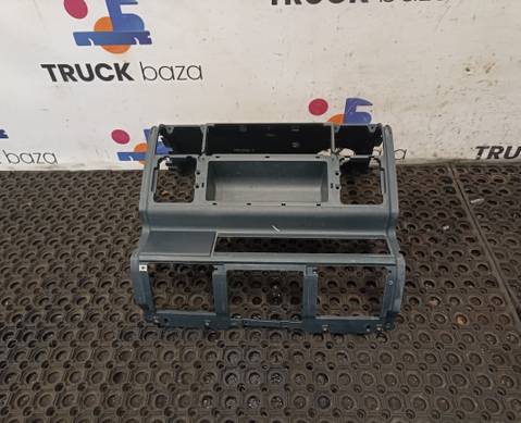81617016339 Накладка панели приборов для Man TGL