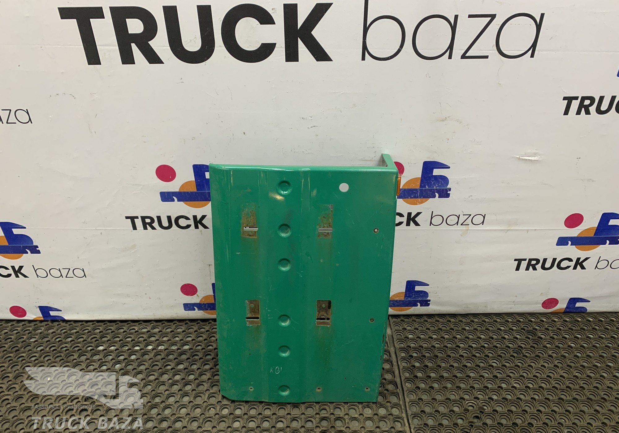 5490840302030 Крыло переднее правое для КАМАЗ 5490 (с 2013)