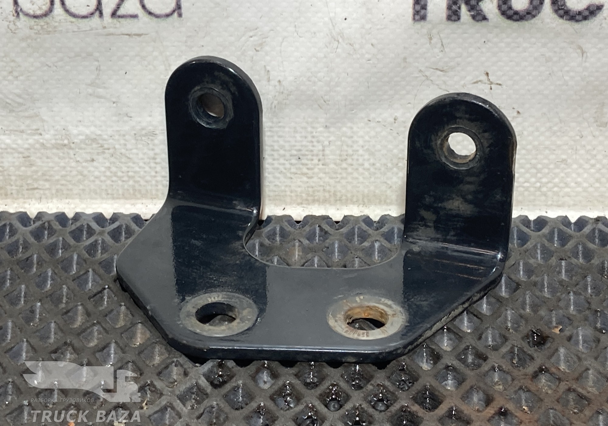 81517150559 Кронштейн ускорительного клапана для Man TGX