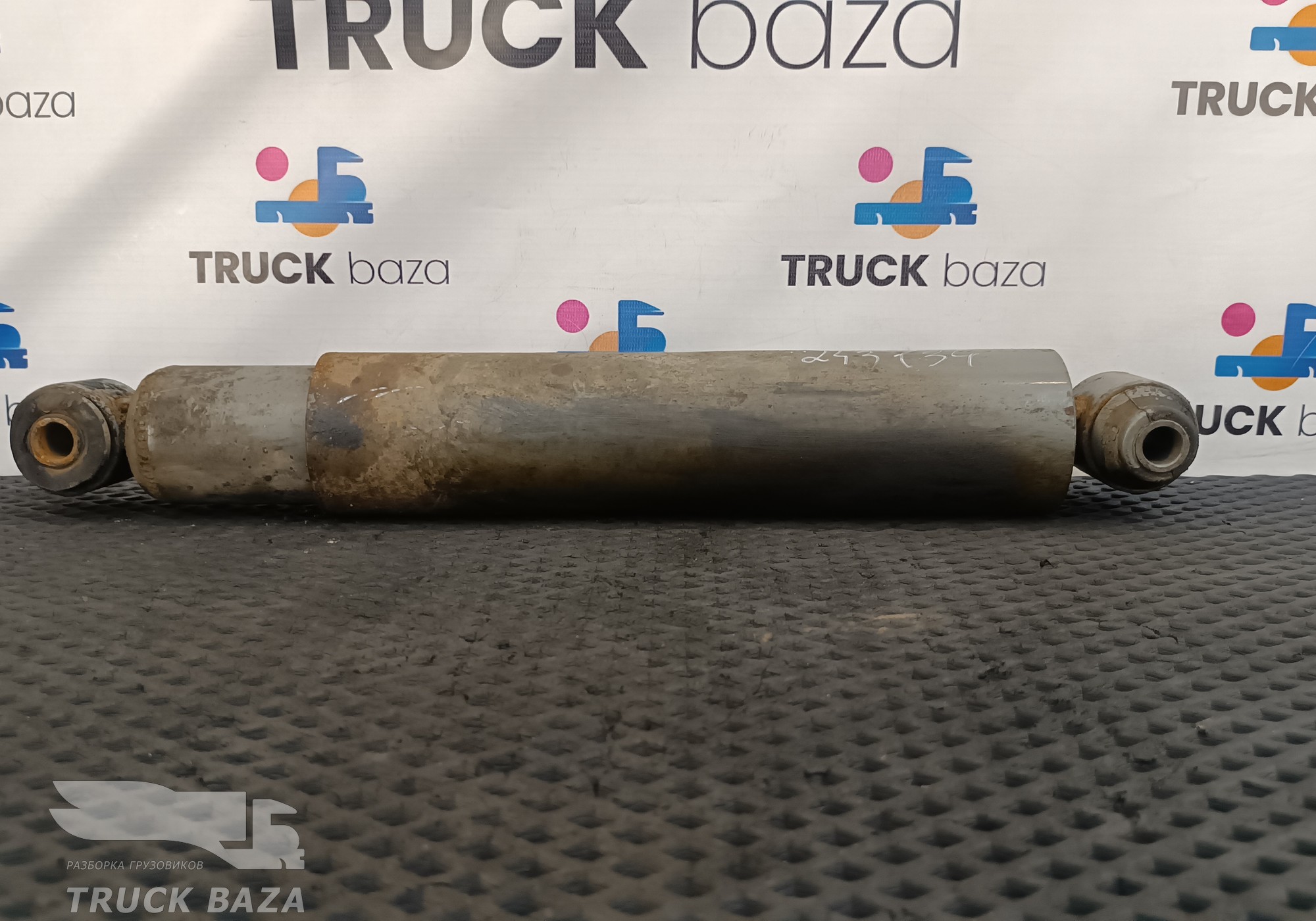 WG9725680014 Амортизатор передний для Sinotruk Howo HW76
