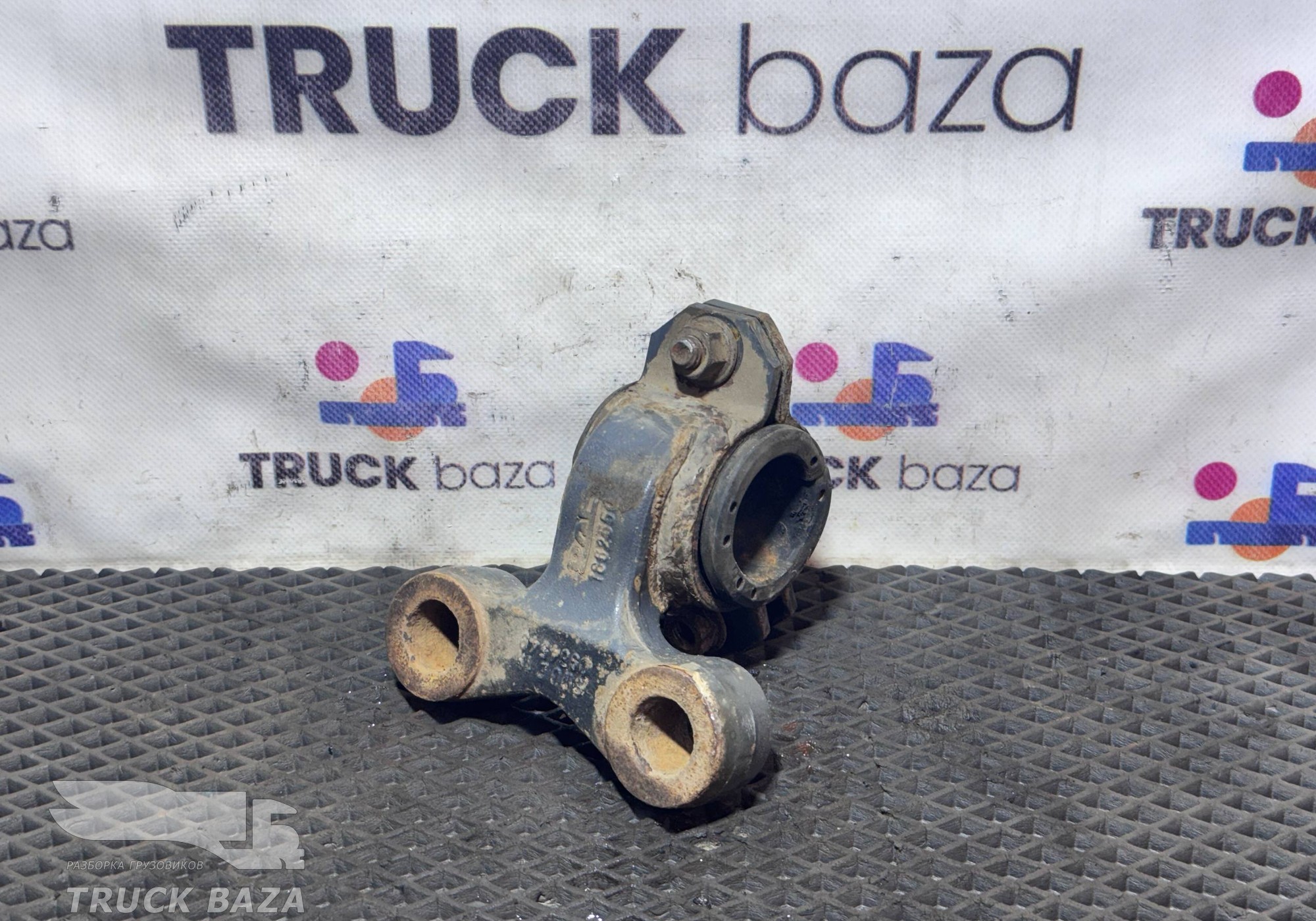 1862550 Кронштейн стабилизатора подвески