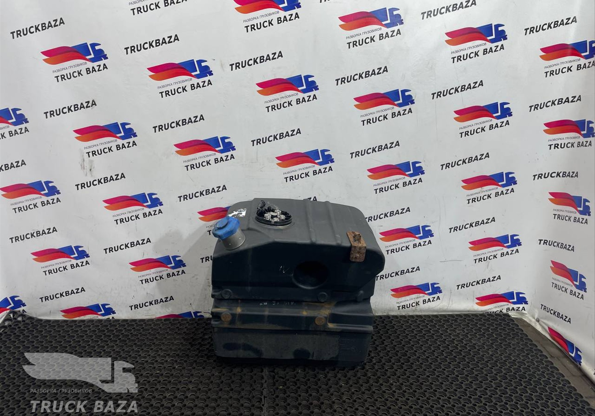 41297909 Бак AdBlue V=100L