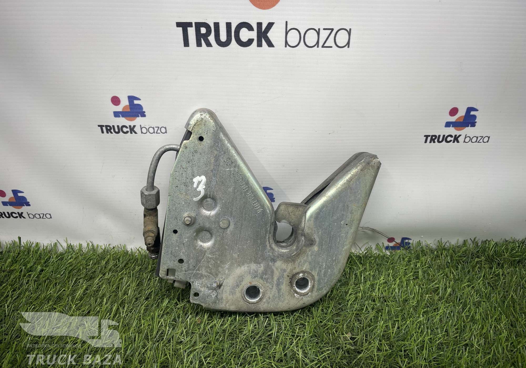 A9303100083 Замок кабины для Mercedes-Benz Actros MP2 (с 2002 по 2008)