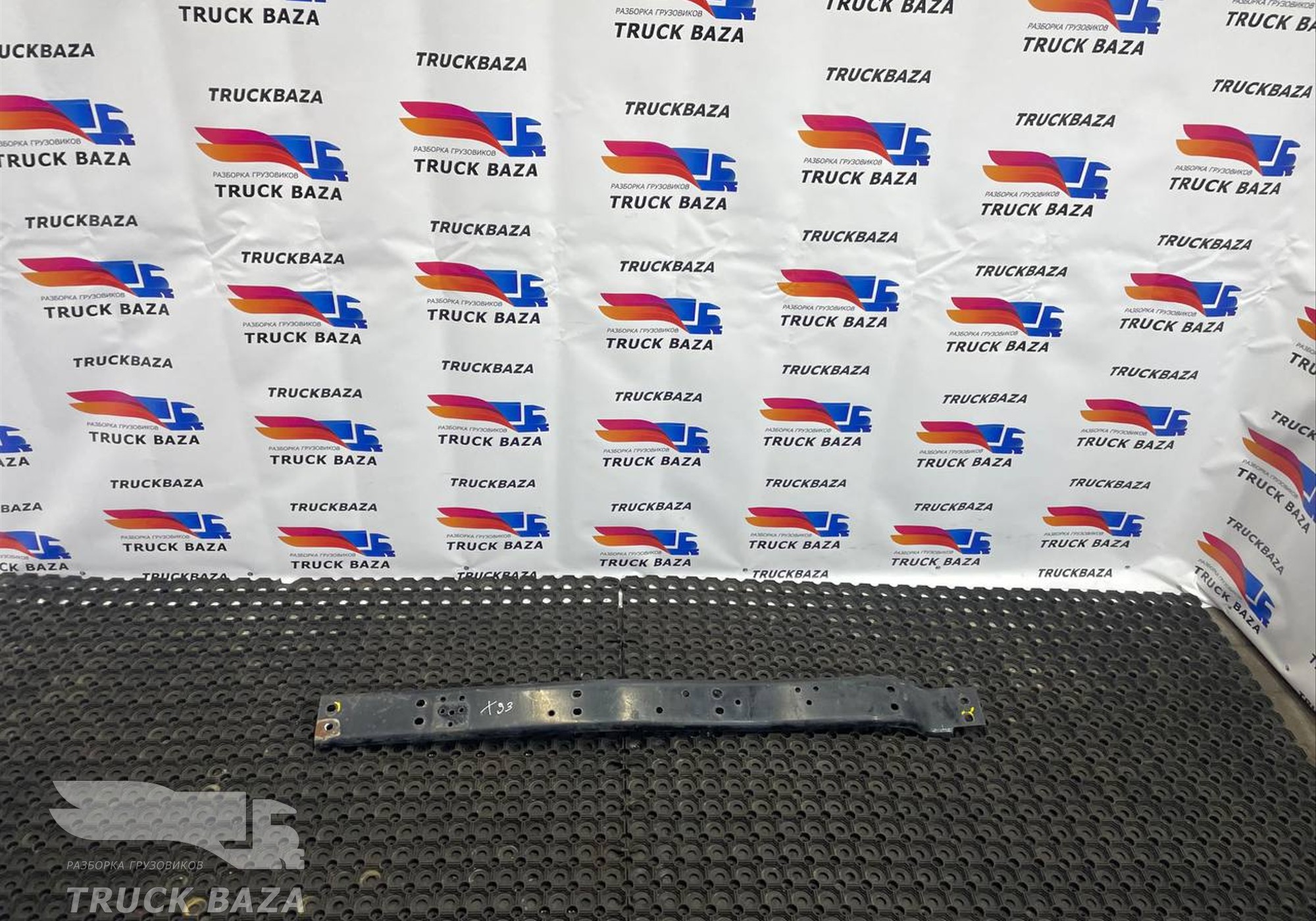 1954778 Кронштейн глушителя основного правый для Daf XF106 (с 2012)