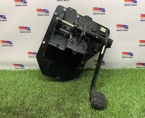 7482239553 Блок педалей для Renault T (с 2013)