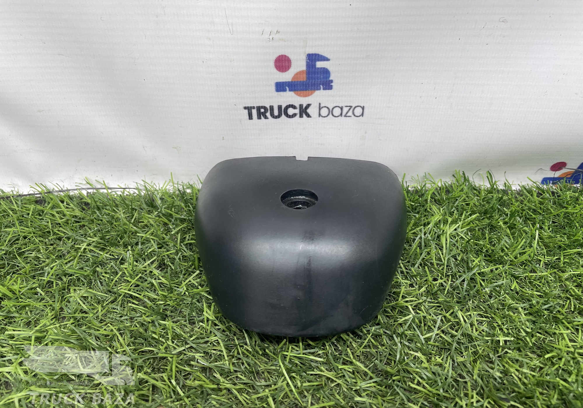 1346380 Крышка стойки зеркала