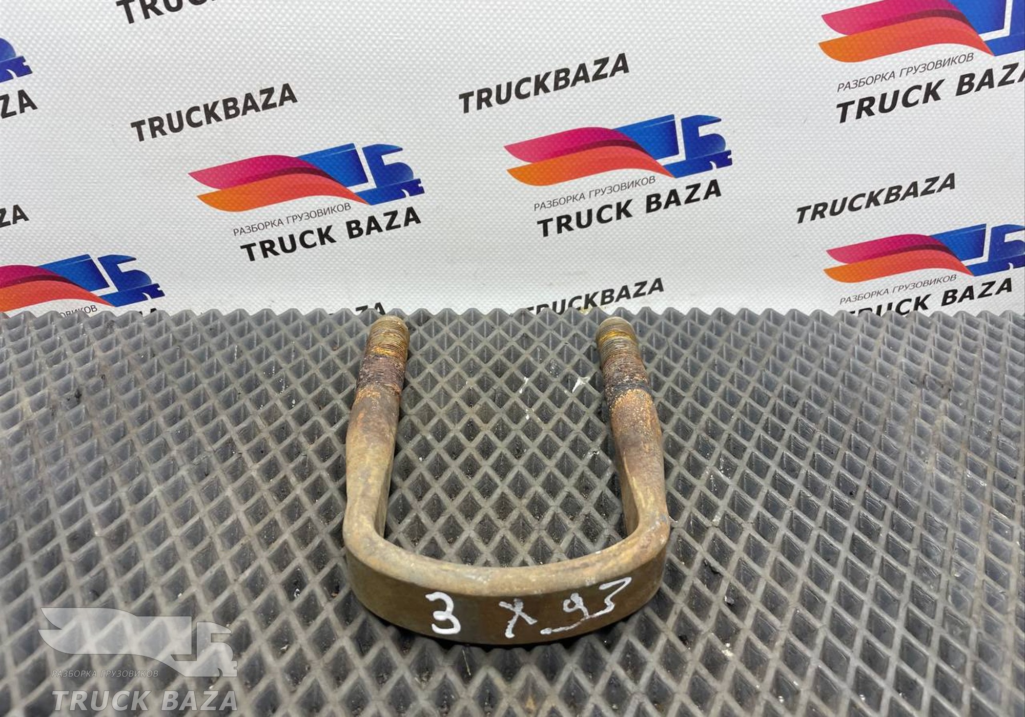 1365554 Стремянка передней рессоры для Daf XF105 (с 2005)