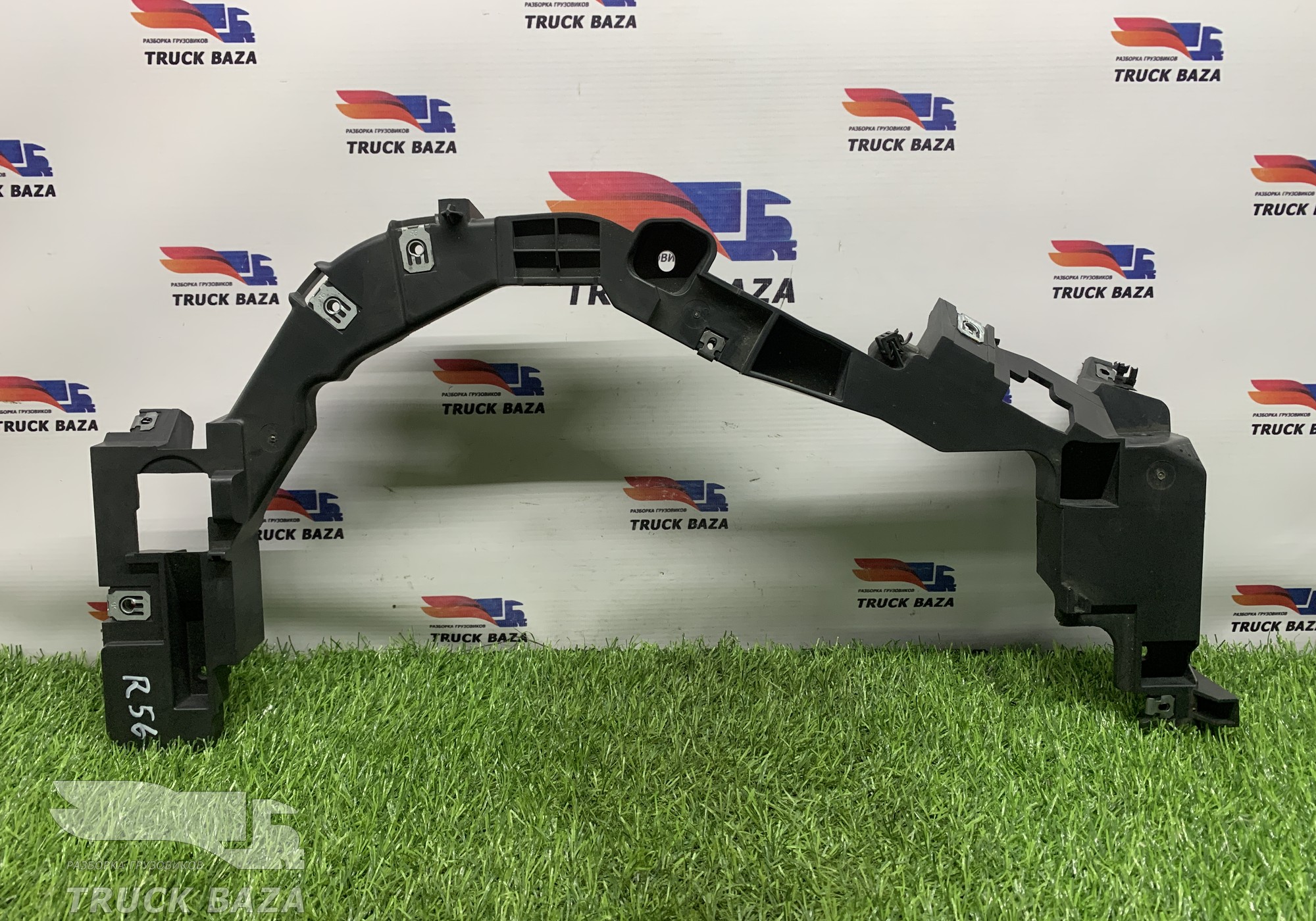 82369722 Кронштейн торпедо левый для Renault T (с 2013)