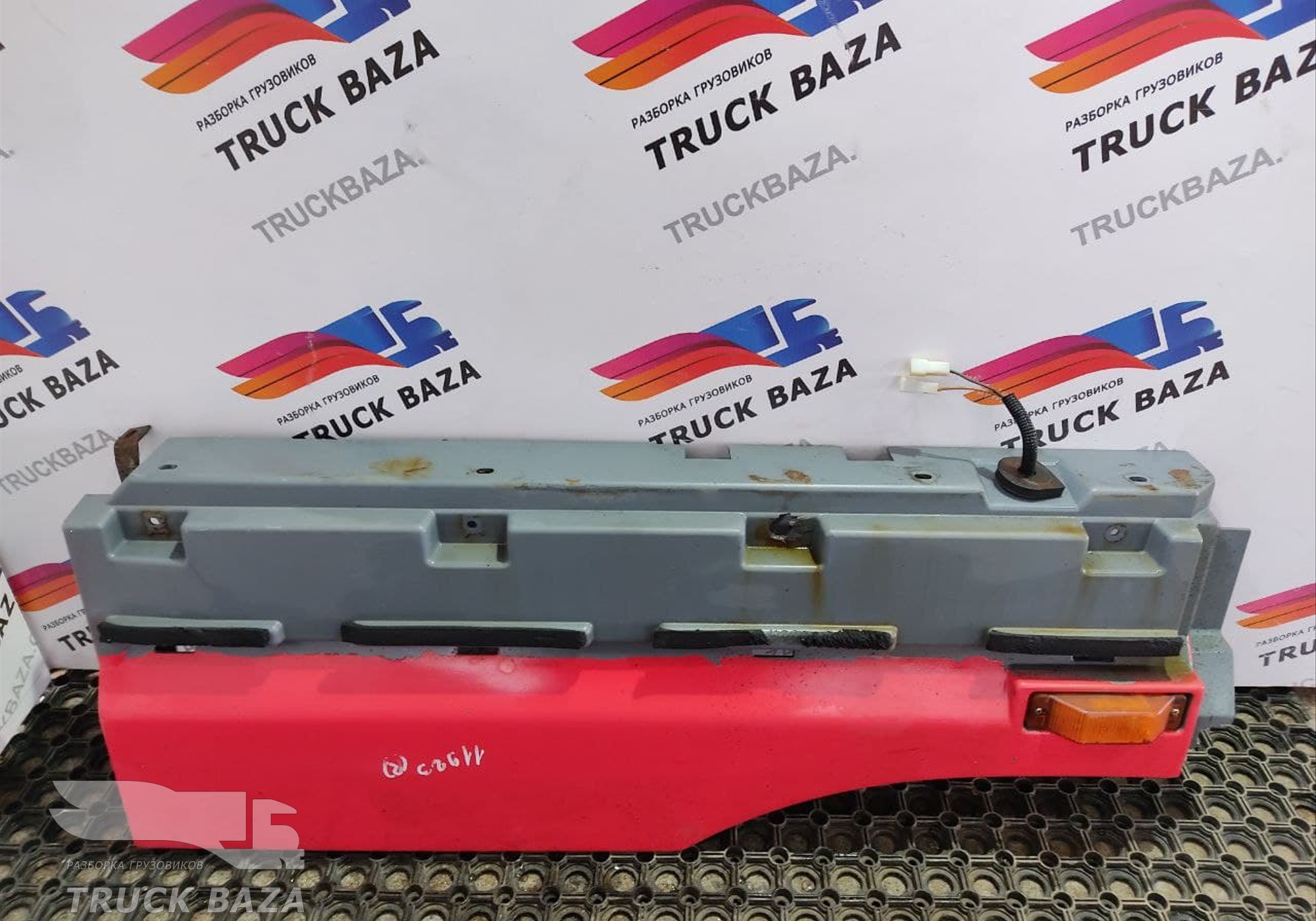 1291171 Внутреннее крыла правое для Daf