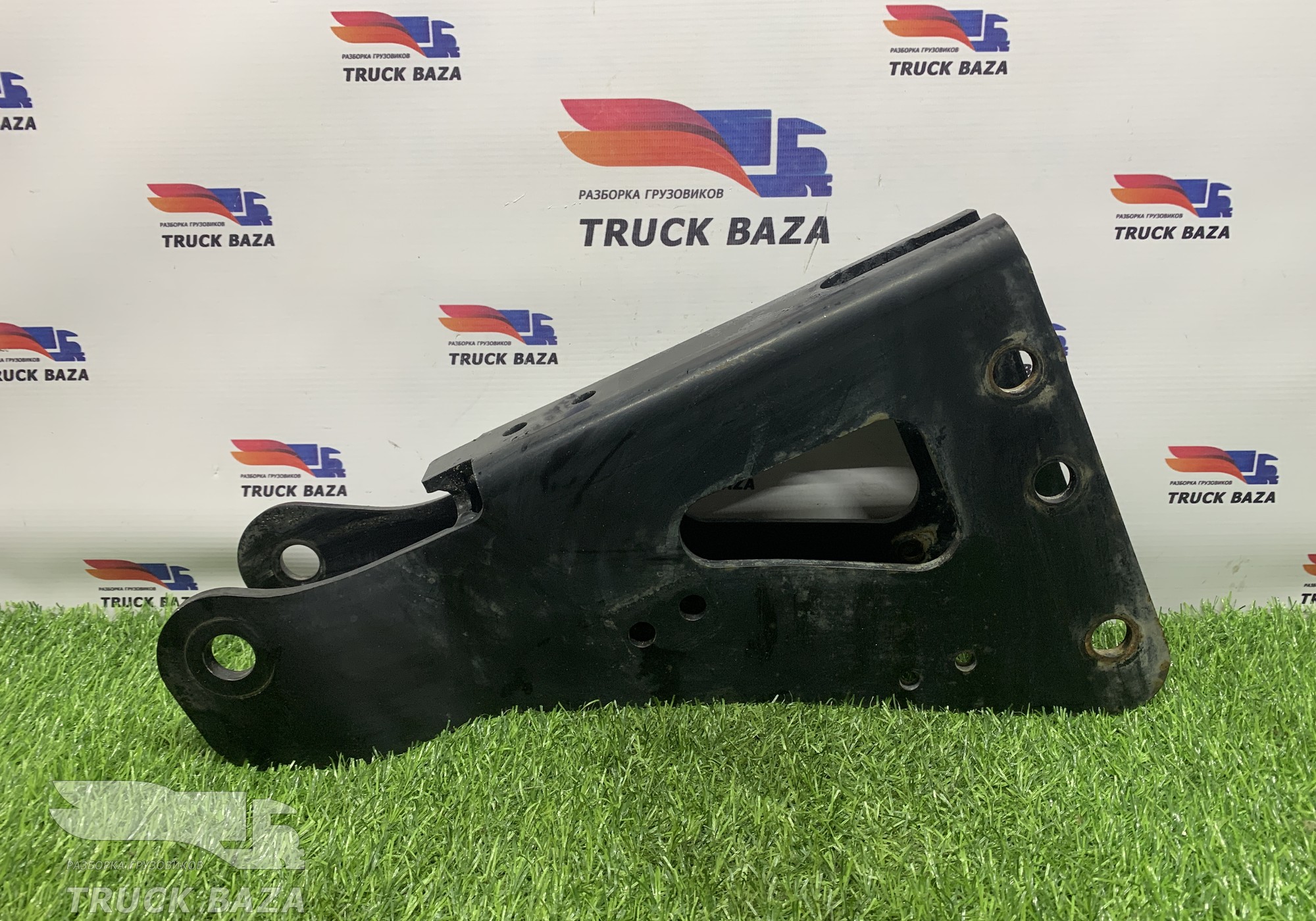000460178000 Кронштейн торсиона кабины левый для КАМАЗ 54901