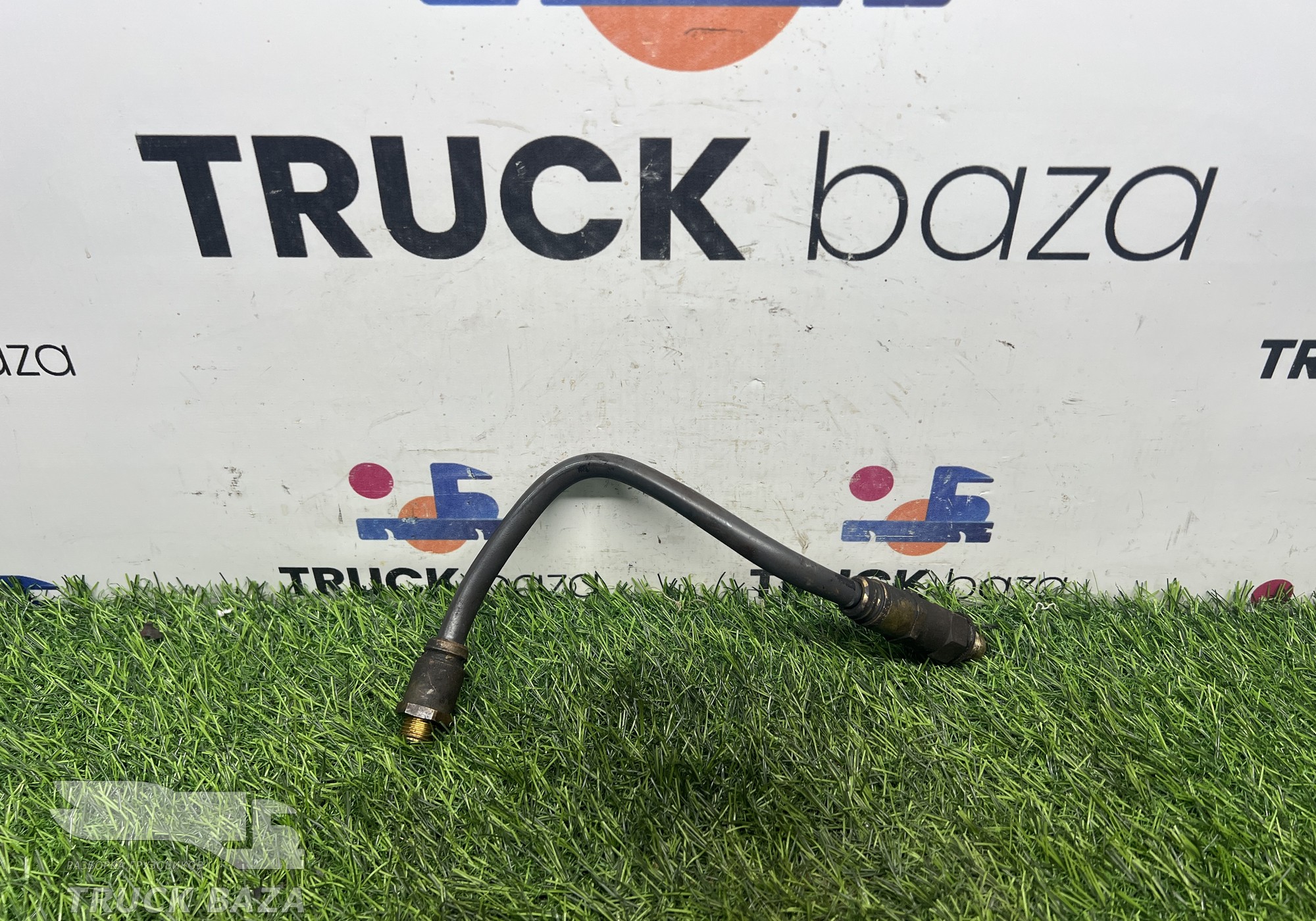 1744676 Трубка топливная