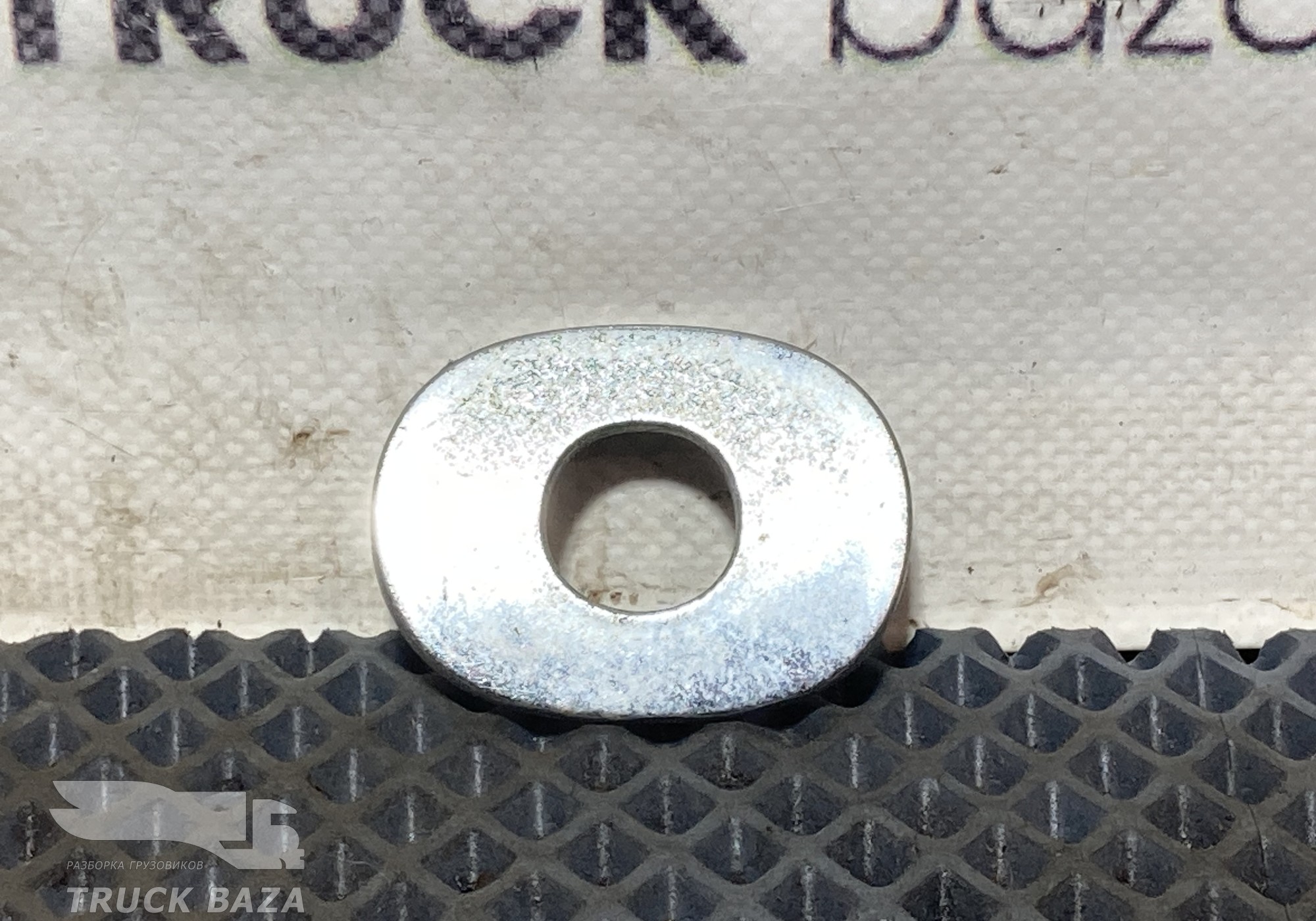 Эмблема буква O для Sinotruk Sitrak C7H