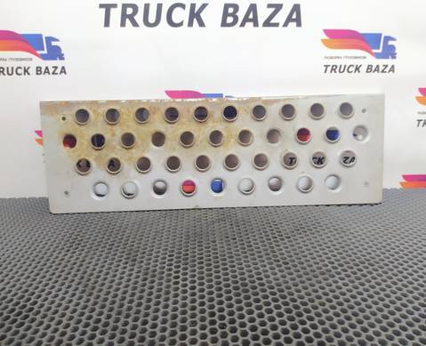 9416663328 Подножка для Mercedes-Benz Axor