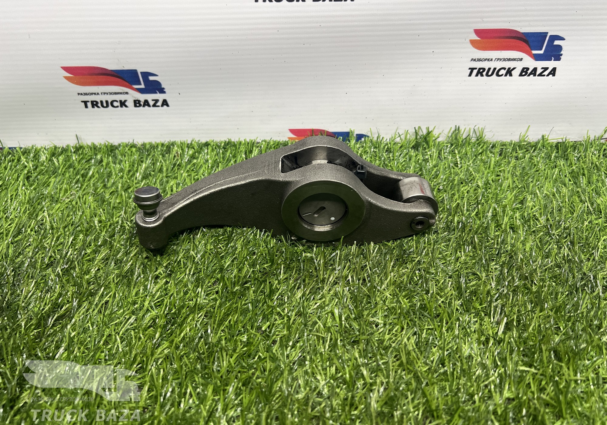 5547722 Ось коромысел для DongFeng GX DFH4180