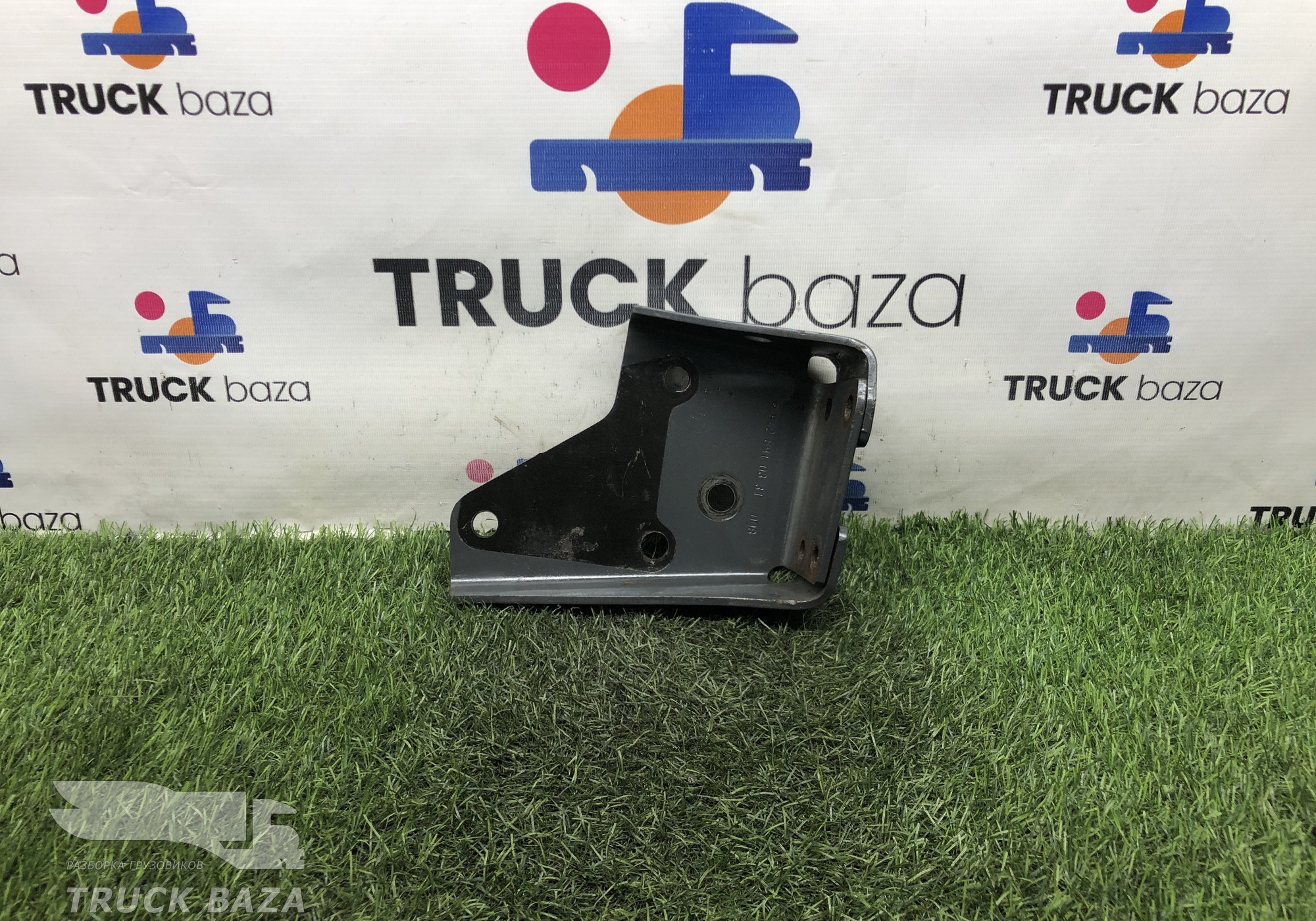 9428910331 Кронштейн кабины задний правый для Mercedes-Benz Actros MP1 (с 1996 по 2003)