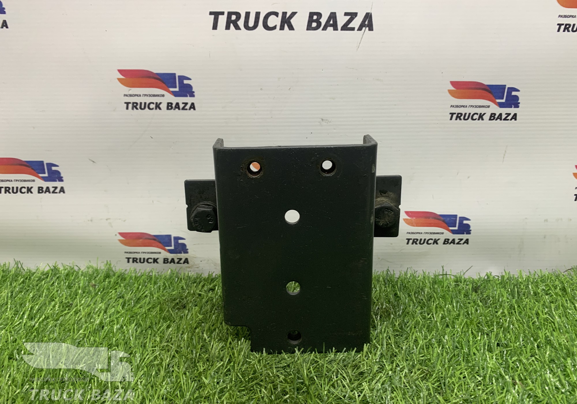 2100774 Кронштейн электромагнитного клапана