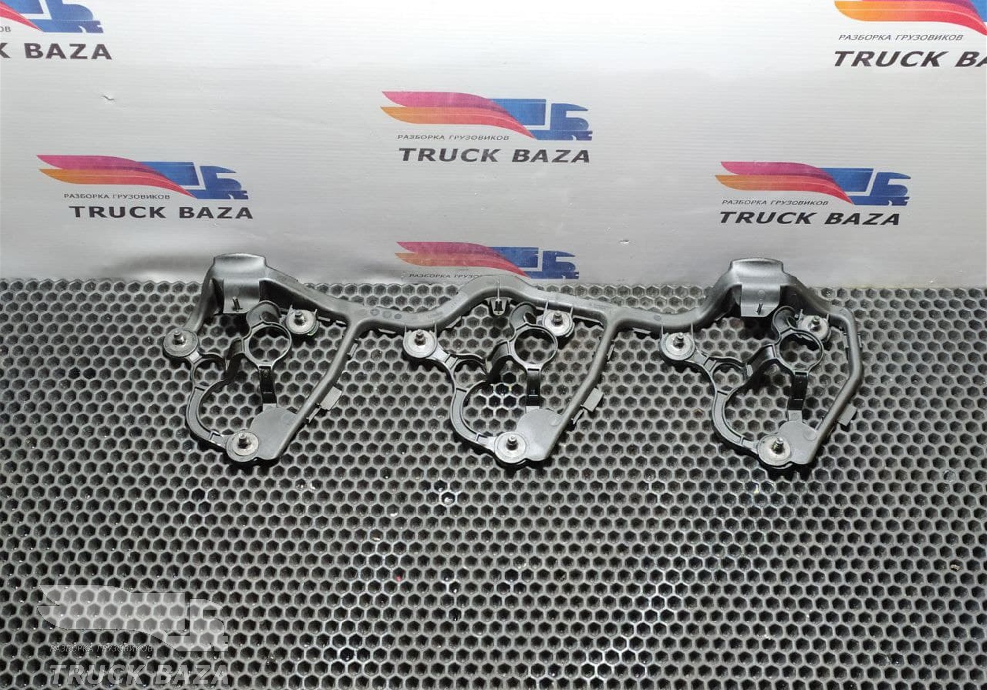 1738898 Кронштейн проводки форсунок для Daf CF