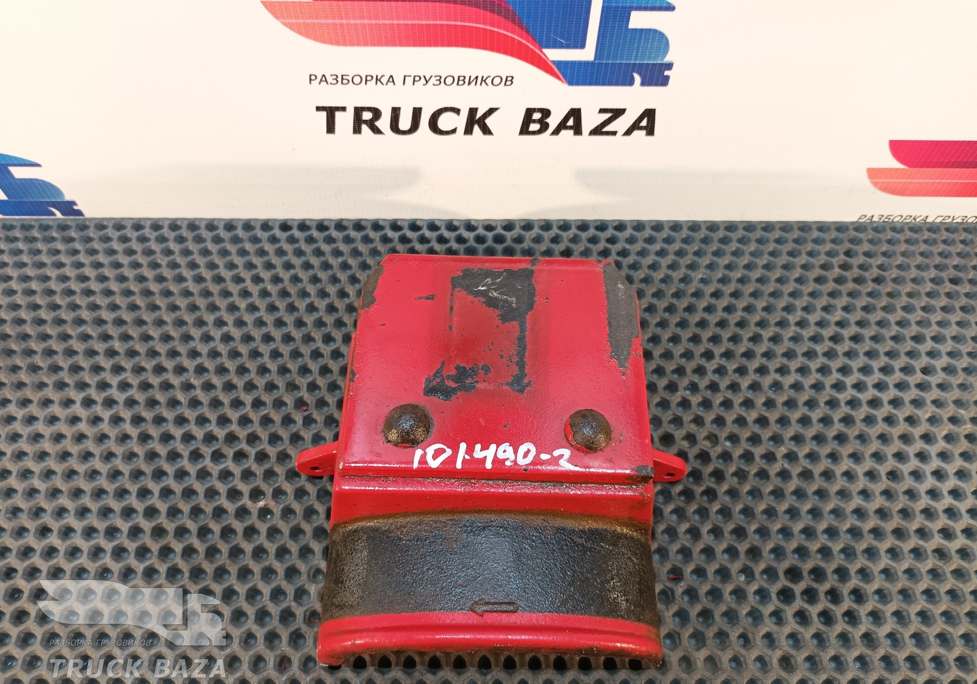 1268399 Проставка стремянки задняя левая для Daf CF III (с 2013 по 2017)