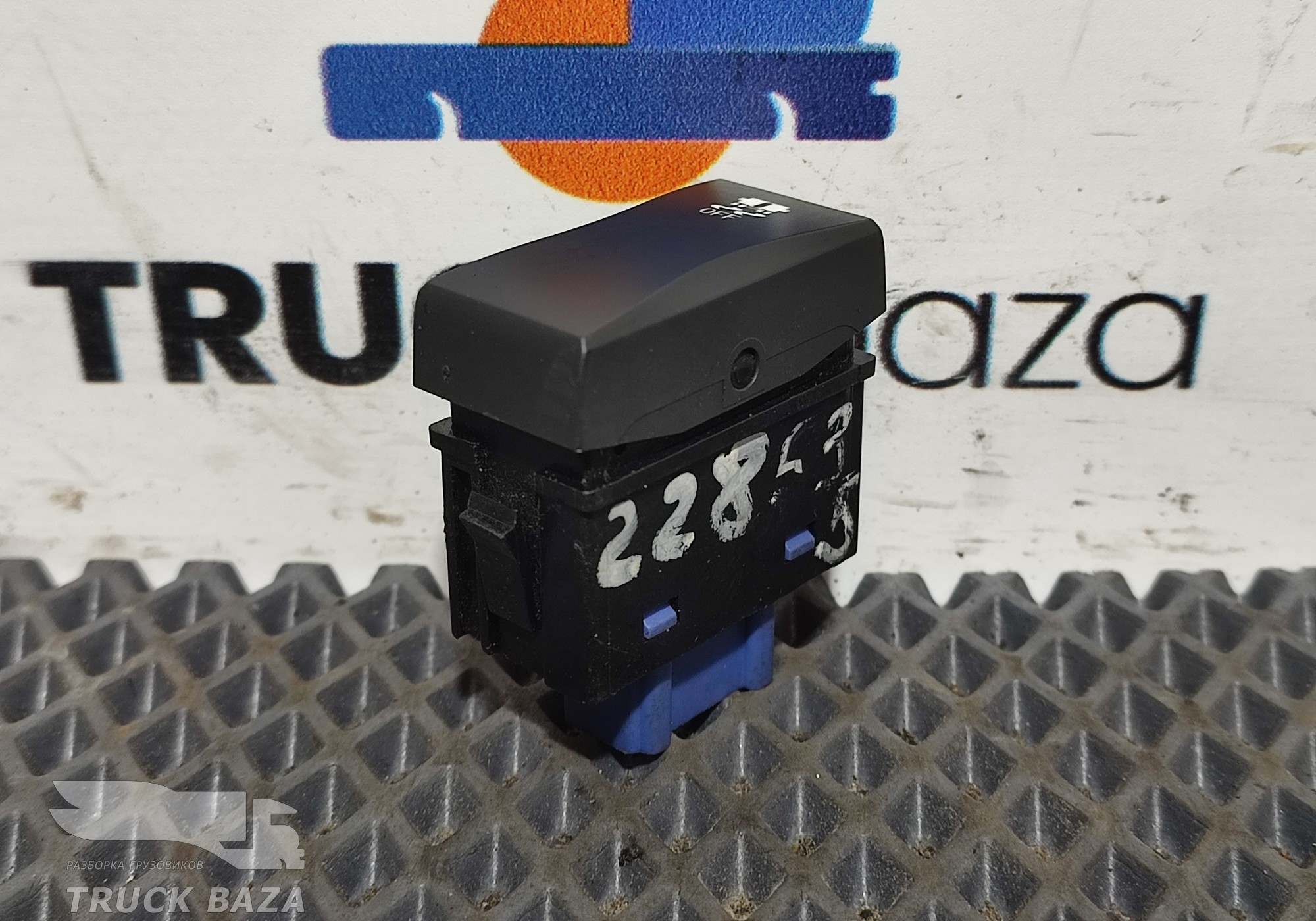 3750240C6201 Кнопка ASR для DongFeng GX DFH4180