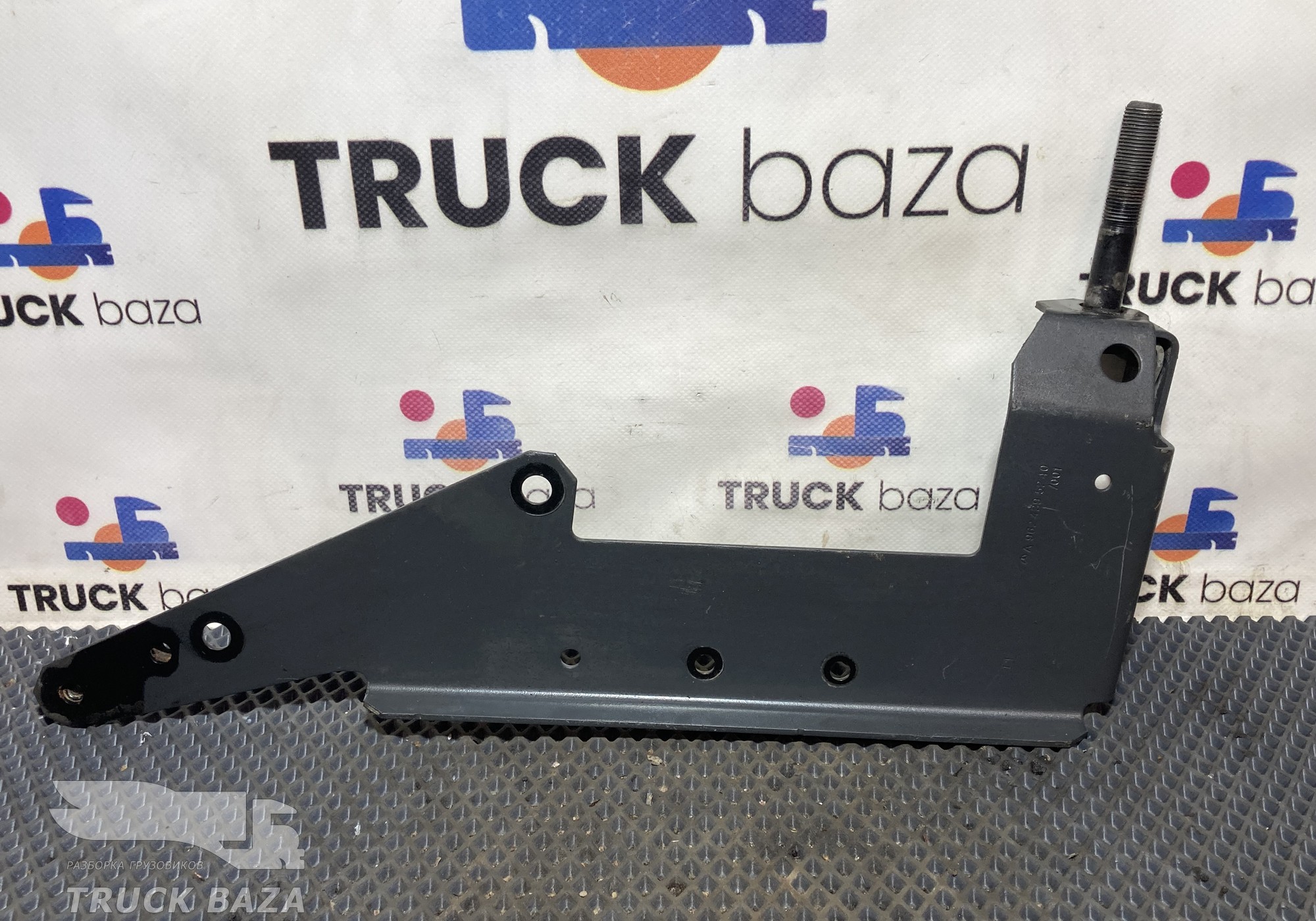 9624295240 Кронштейн осушителя для Mercedes-Benz Actros New Actros MP4 (с 2011)