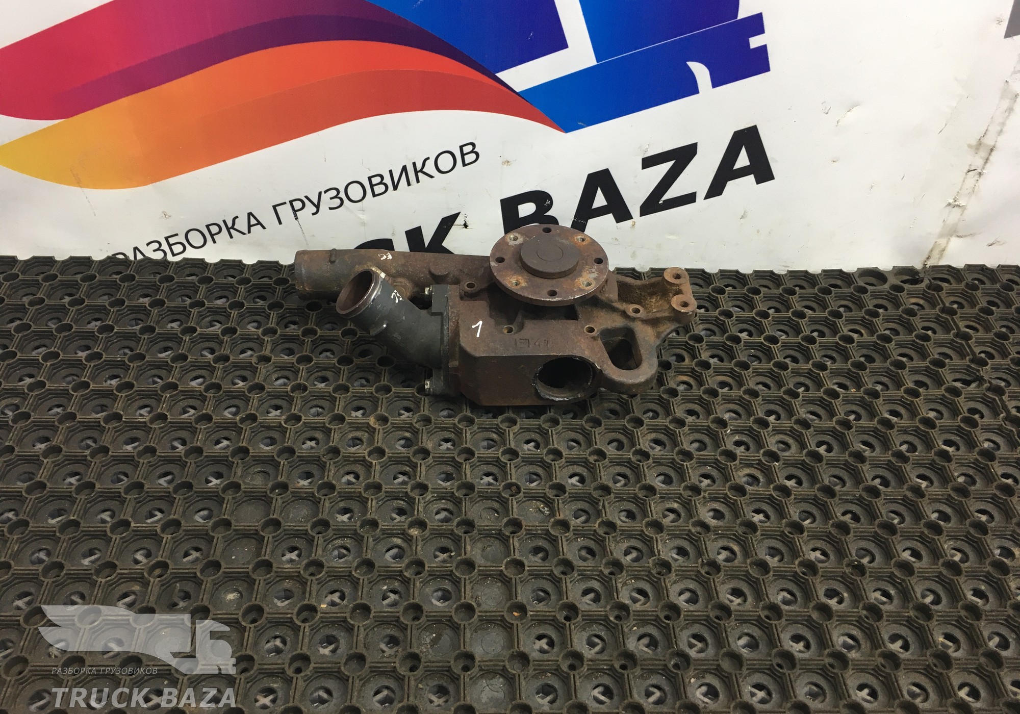 9042030374 Насос водяной (помпа) для Mercedes-Benz Axor