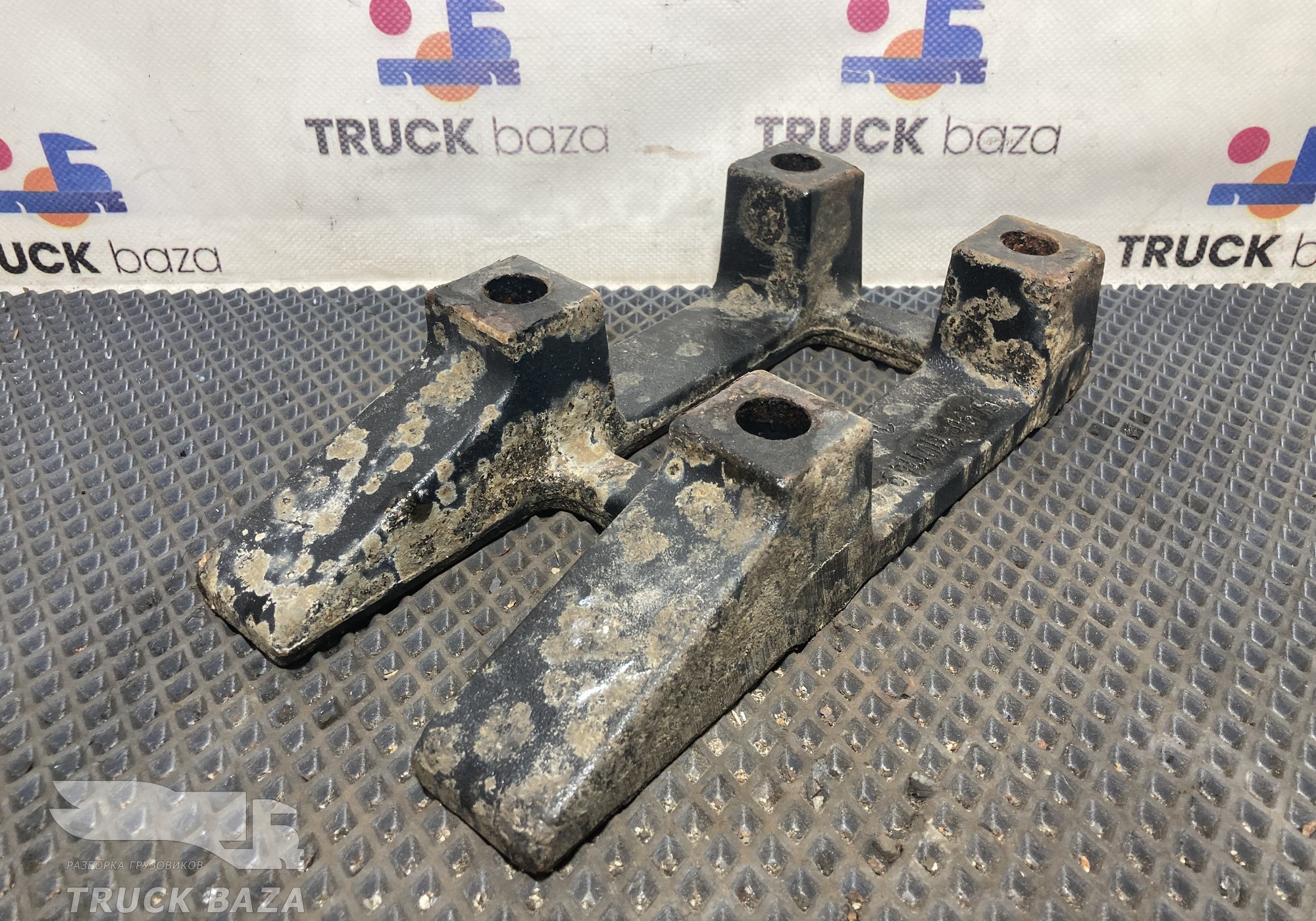 5490110114968 Проставка топливного бака для КАМАЗ 54901