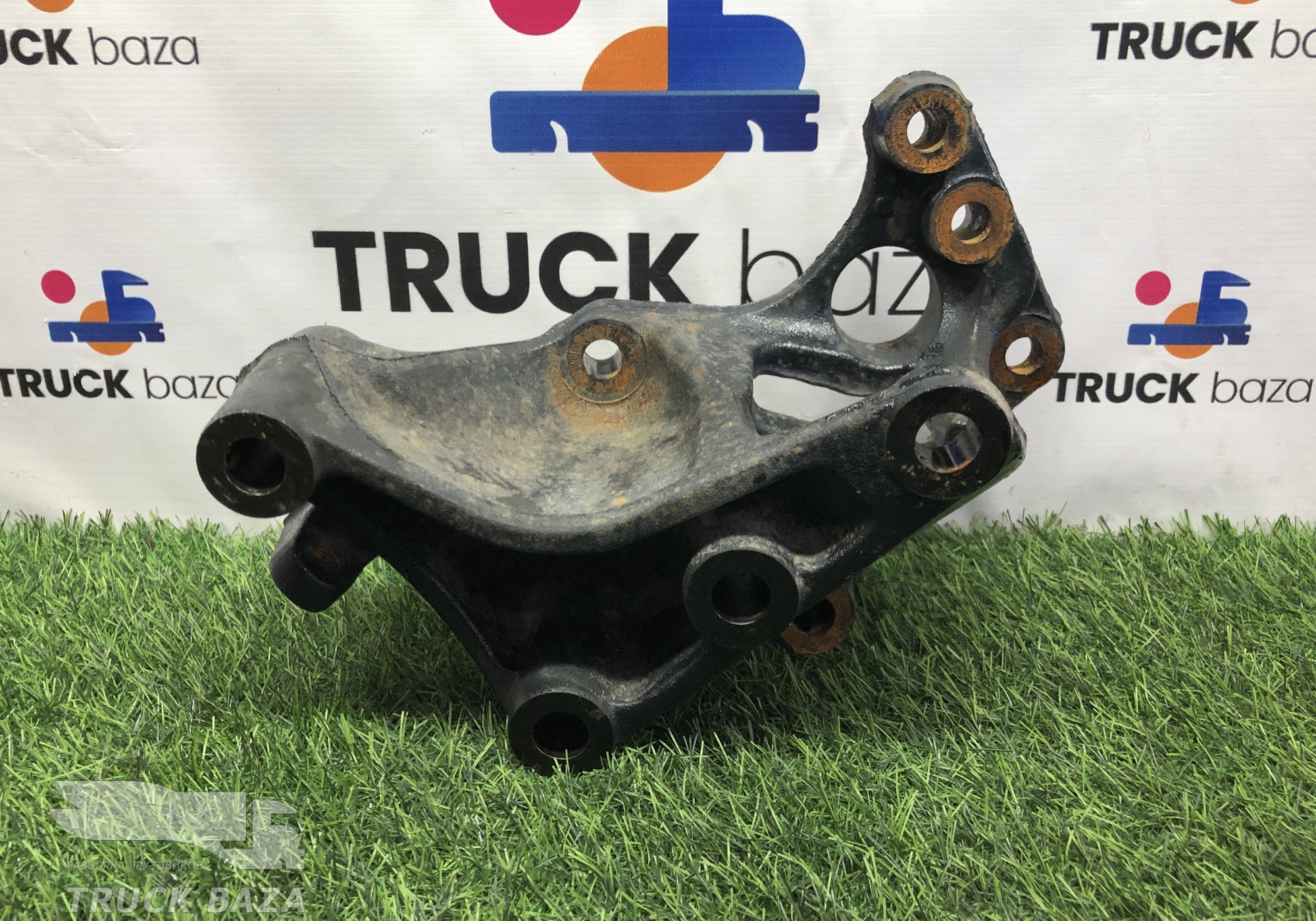 81461103173 Кронштейн ГУРа