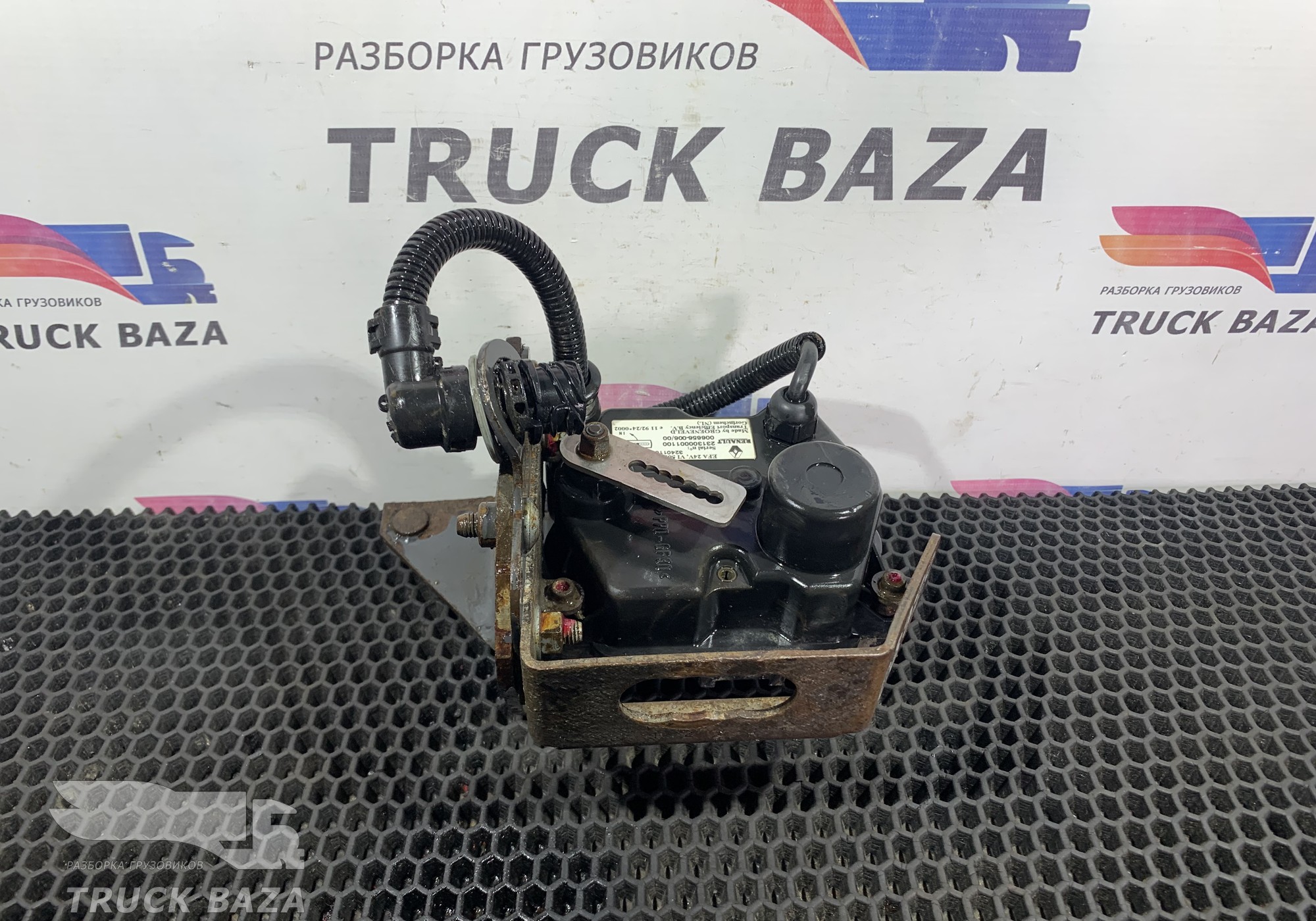 Датчик педали газа 5010480192 для Renault Premium I - купить б/у за 2250 р.