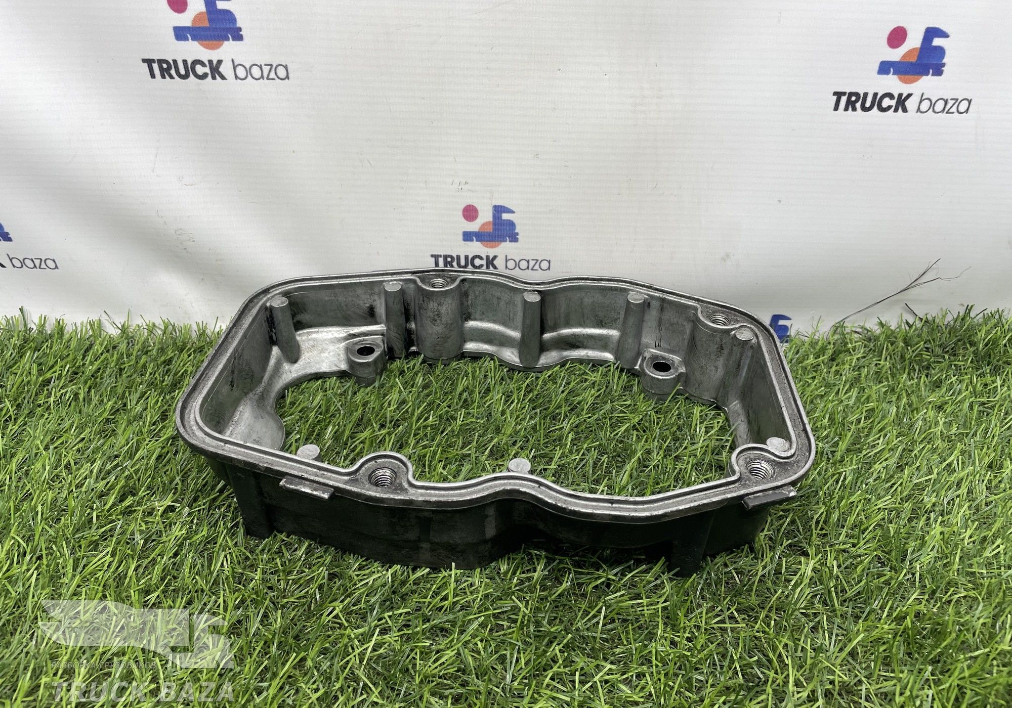 1371491 Проставка клапанной крышки