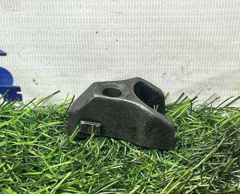 91010111216312 Кронштейн форсунки топливной для КАМАЗ 54901