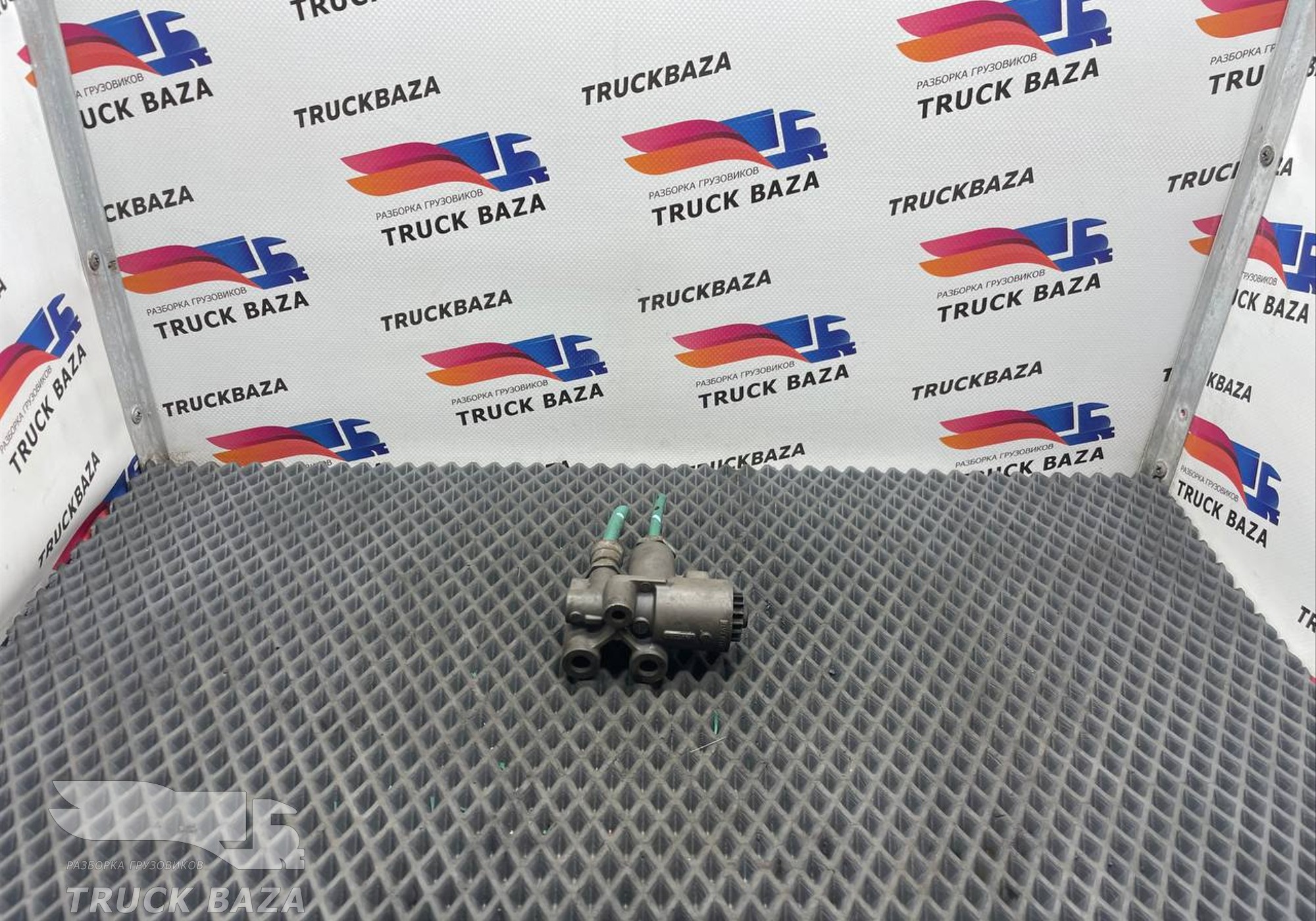 22032303 Клапан предохранительный для Volvo FH FH4 (с 2012 по 2021)