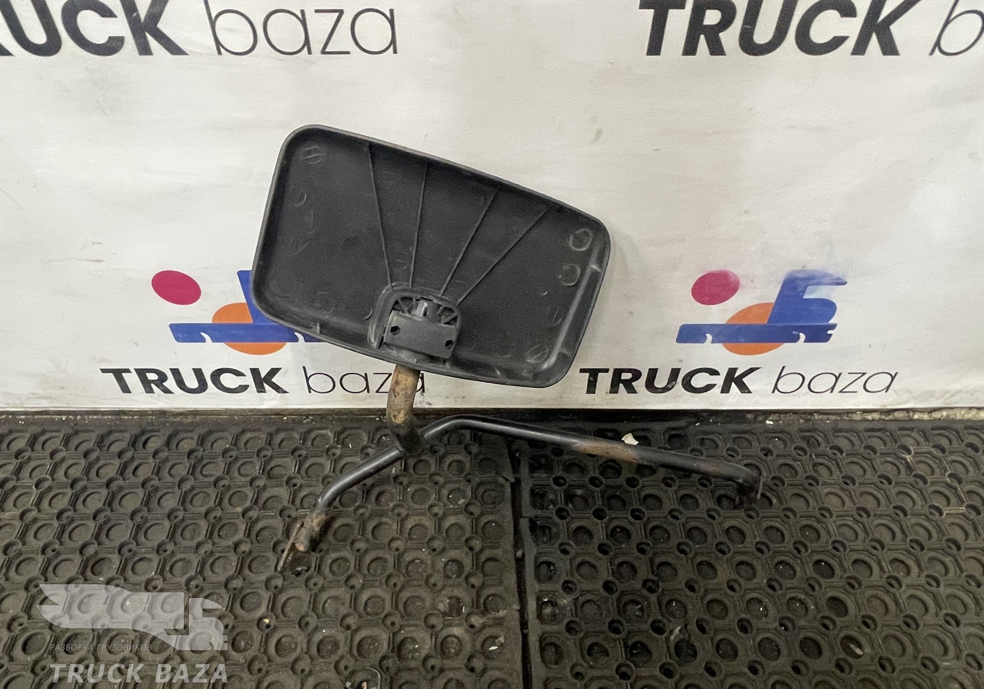 Кронштейн бордюрного зеркала для Полуприцепы Нефаз