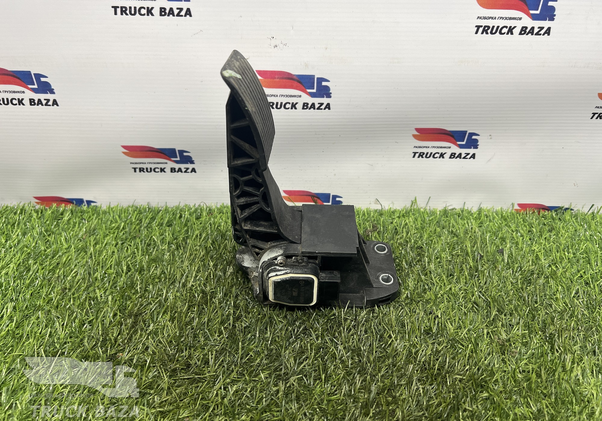 A9603000004 Педаль акселератора