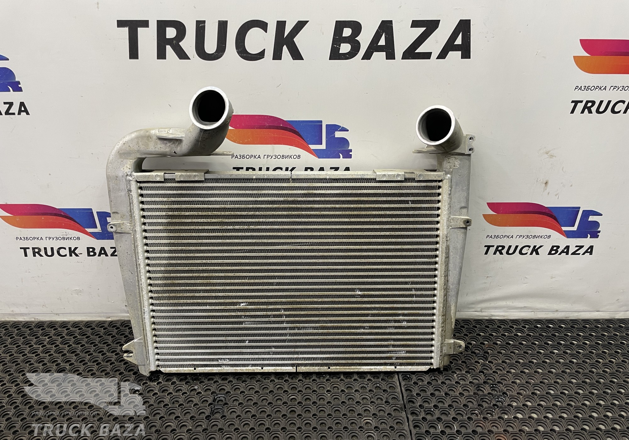 1817893 Интеркулер