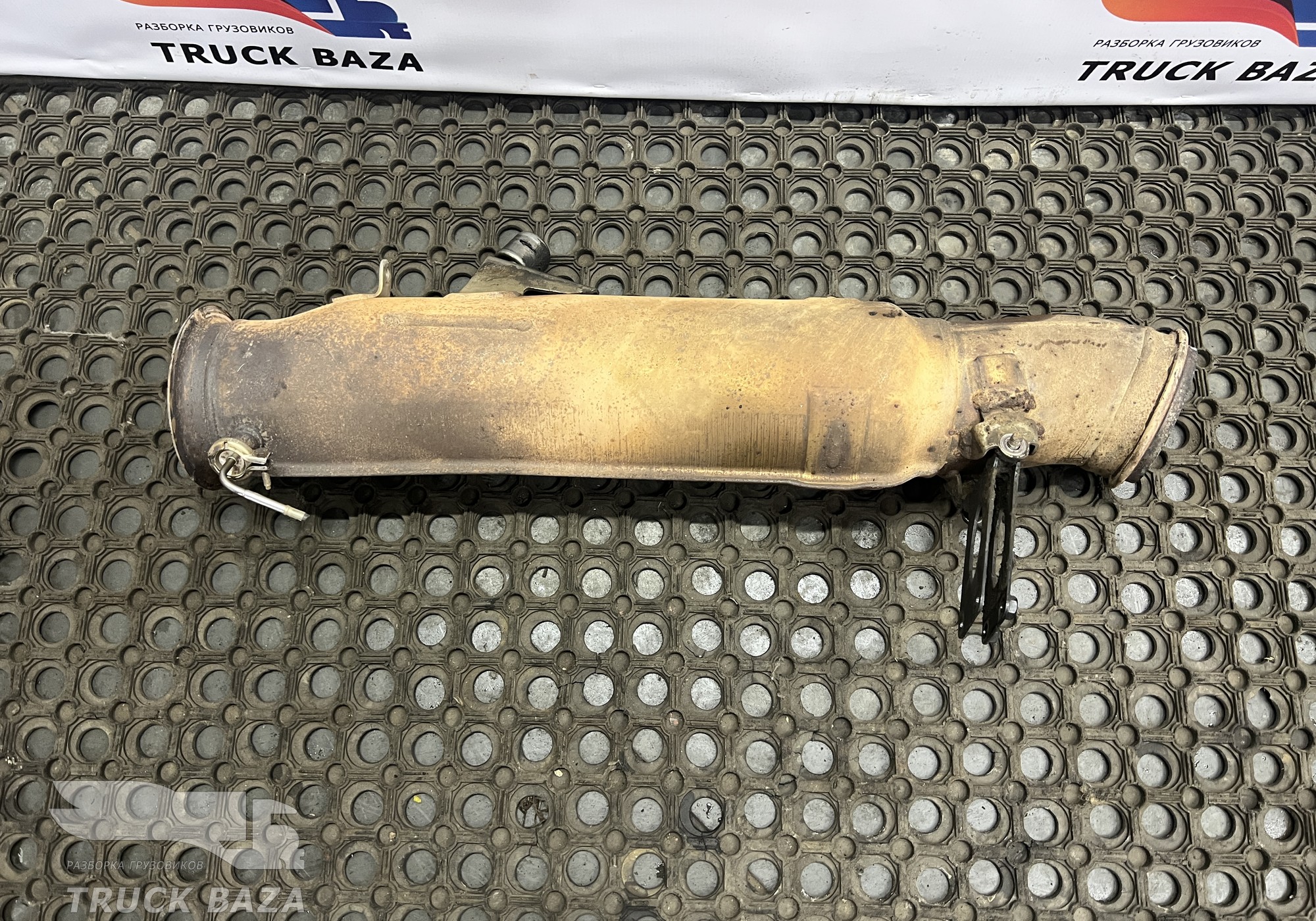 51152305019 Приемная труба глушителя