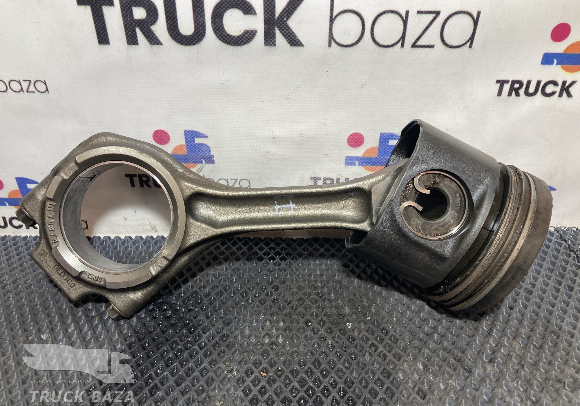 1865030 Поршень с шатуном для Daf XF105 (с 2005)