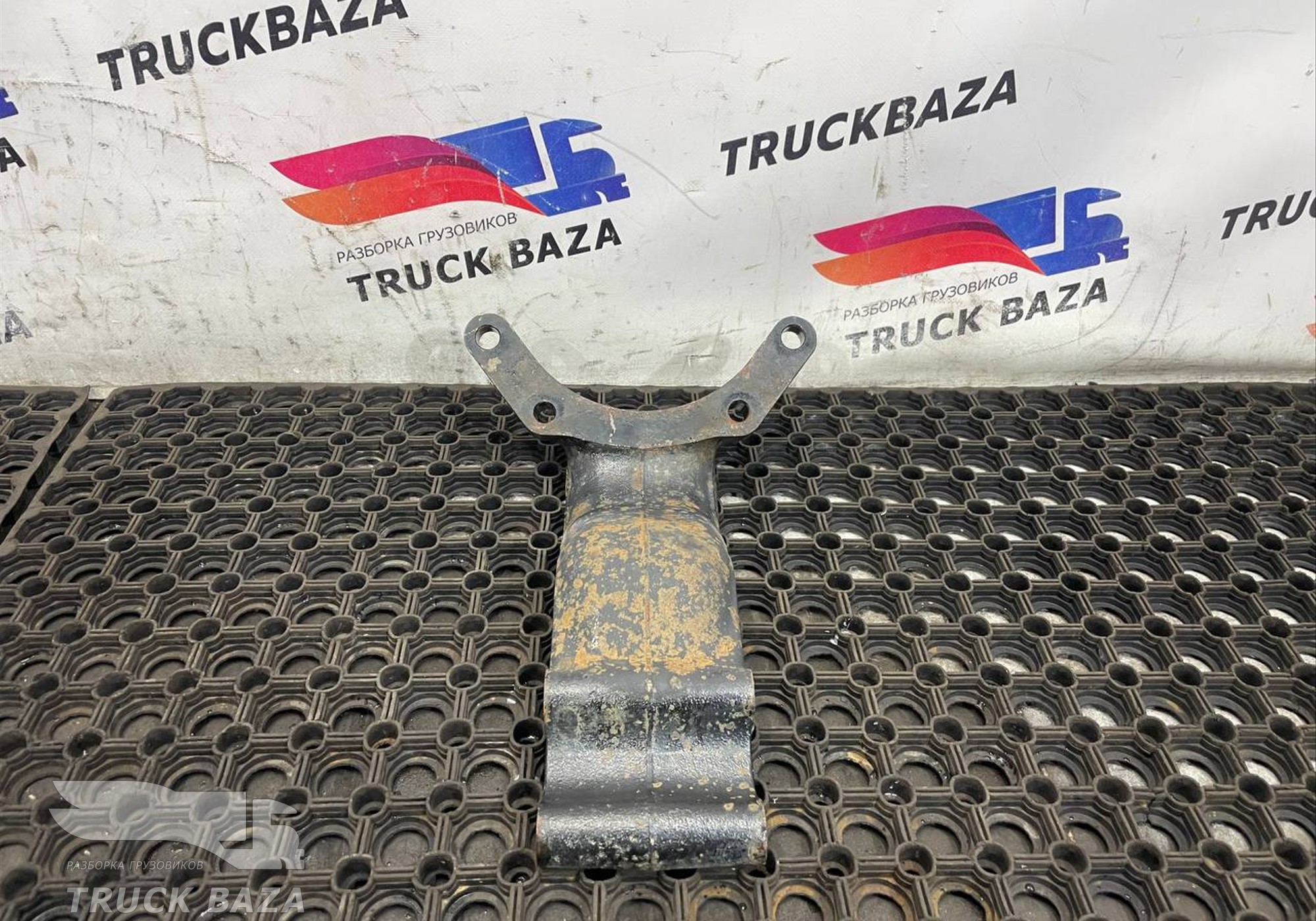 GC465A000AB Кронштейн траверсы рамы для Ford F-MAX (с 2018)