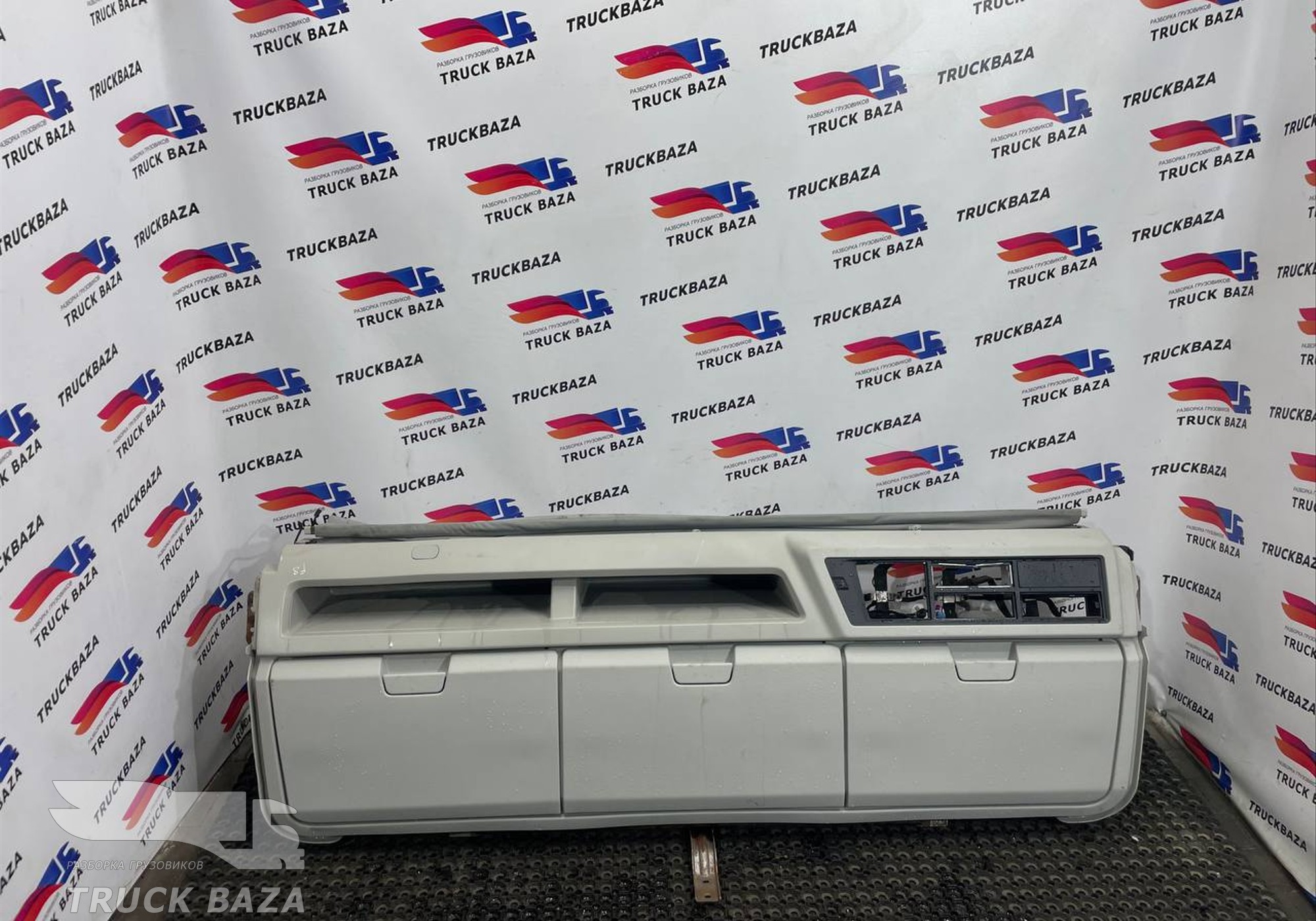 JC46E115A00 Консоль кабины верхняя для Ford F-MAX (с 2018)