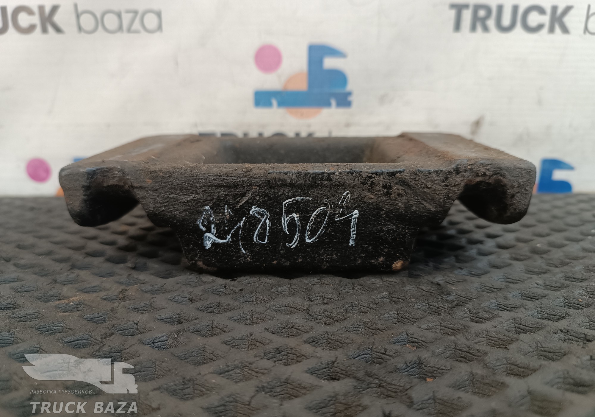 DZ97259690702 Проставка рессоры для Shacman X3000 (с 2014)