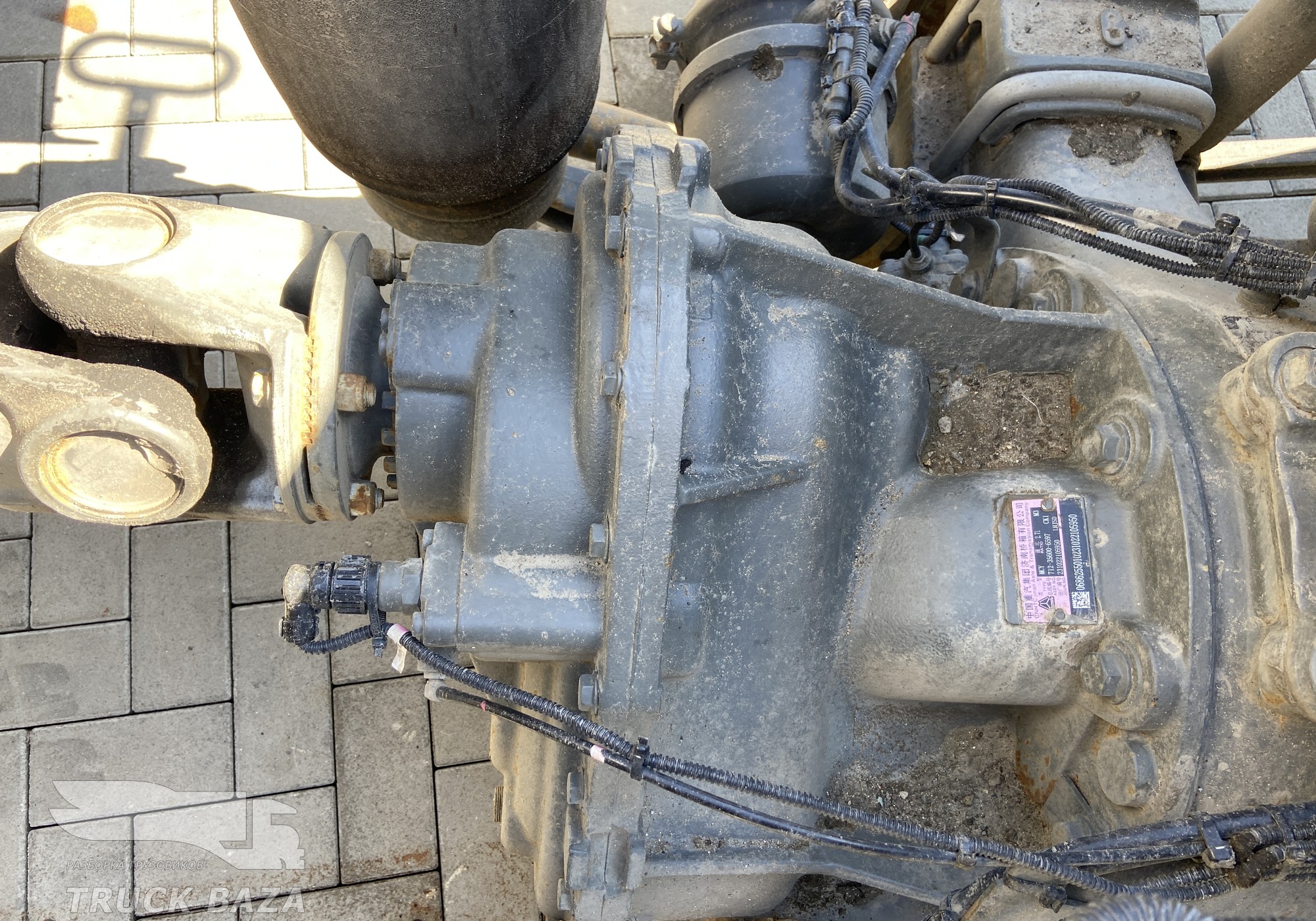 712356006597 Редуктор среднего моста MCY13BES i = 2.71 KV180 для Sinotruk Sitrak C7H