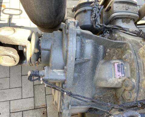 712356006597 Редуктор среднего моста MCY13BES i = 2.71 KV180 для Sinotruk Sitrak C7H