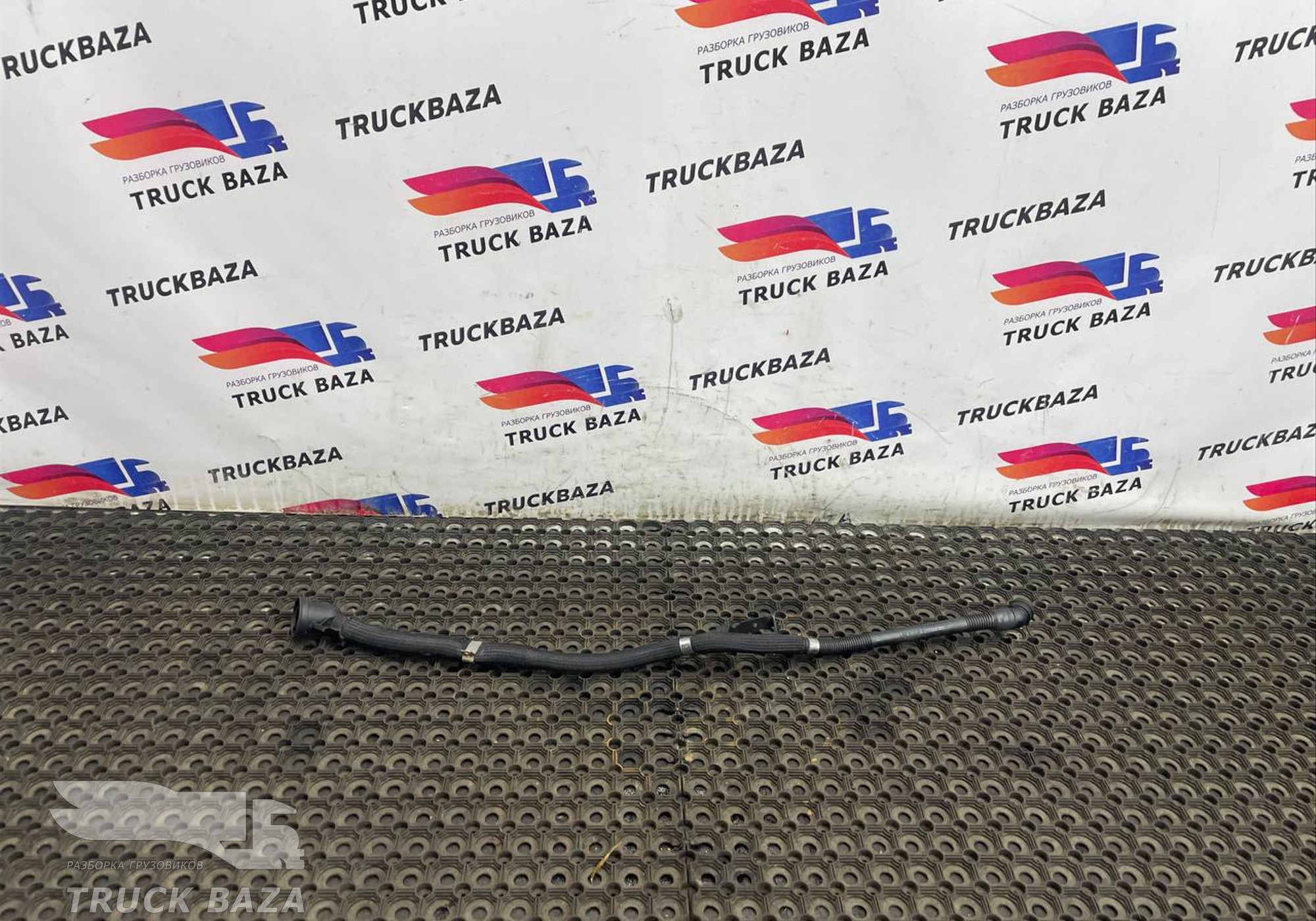 9605204906 Горловина залива масла для Mercedes-Benz Actros New Actros MP4 (с 2011)