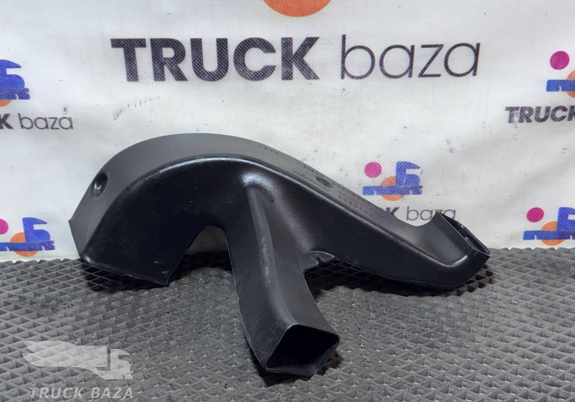 82223893 Воздуховод отопителя для Renault T (с 2013)