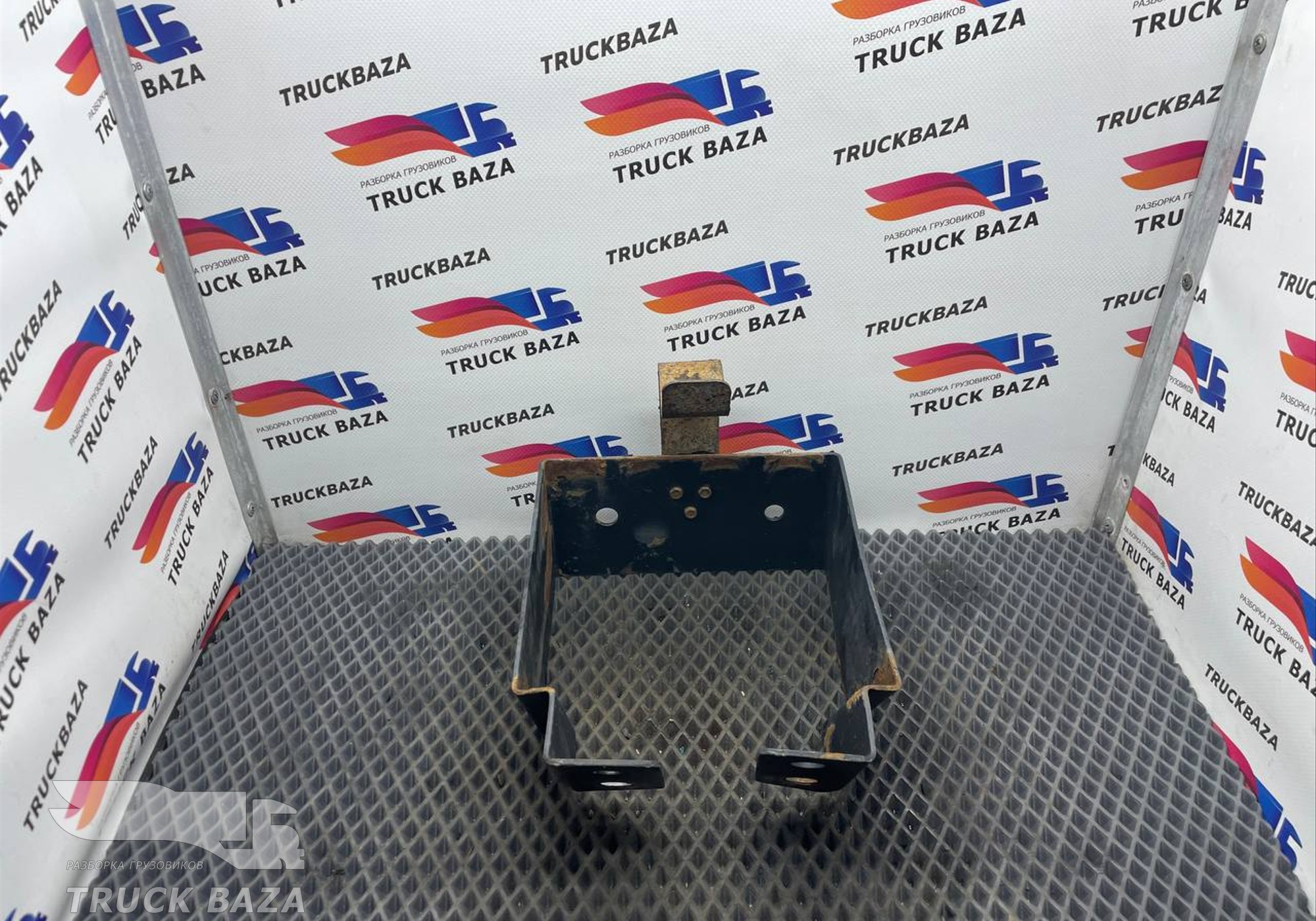 54901392708110 Кронштейн противооткатного упора для КАМАЗ 54901